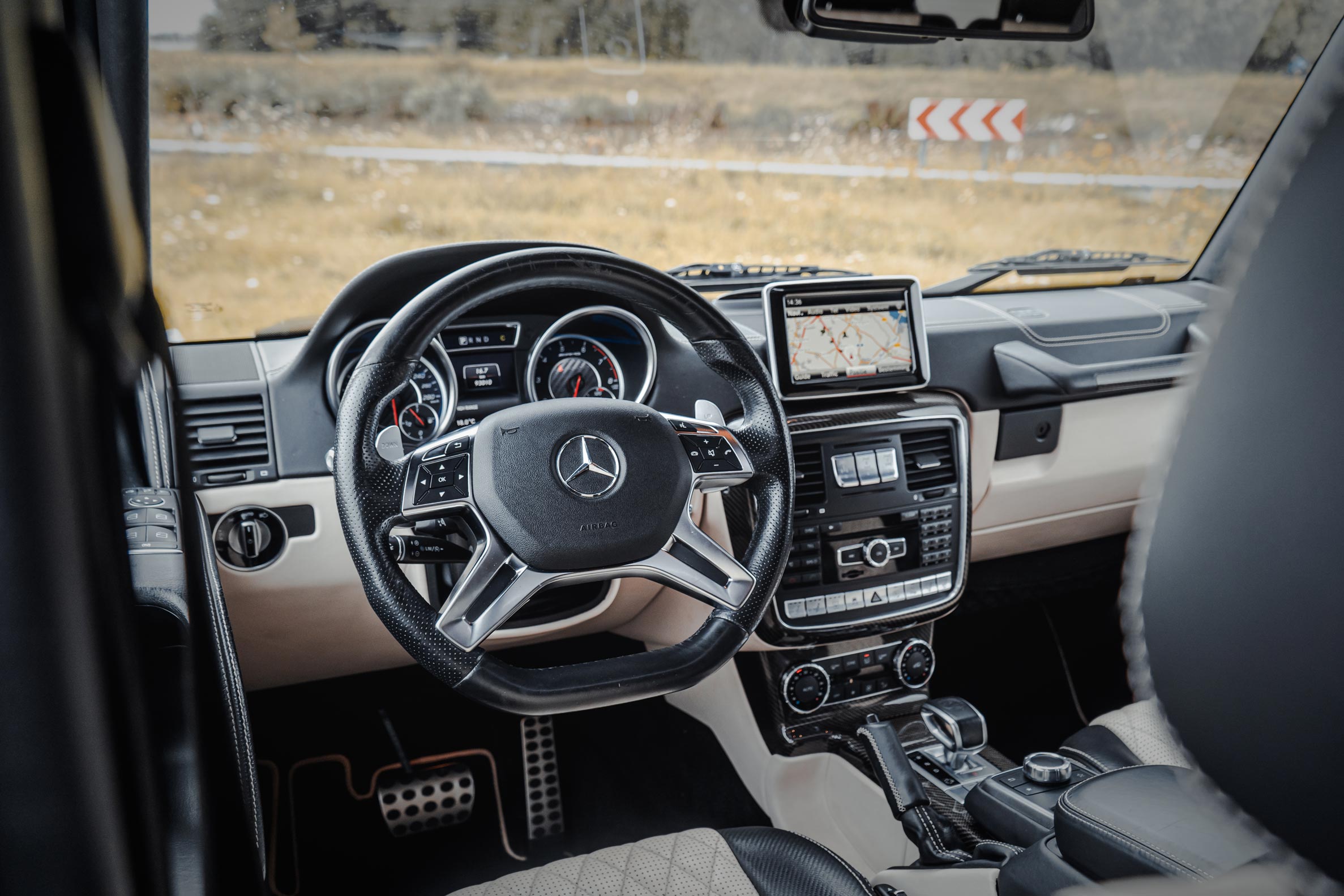 Mercedes Benz G63 AMG 5.5 V8 - EXCLUSIVE EDITION 463 - DESIGNO photo 25