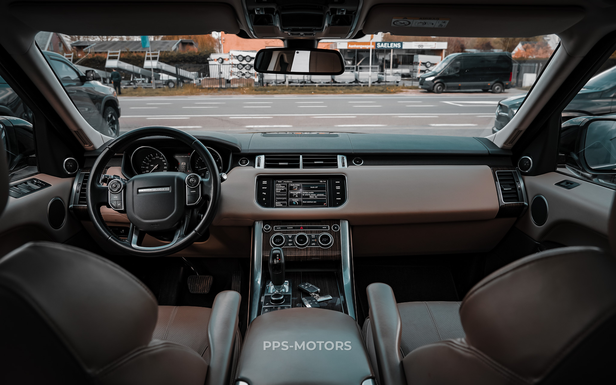 Land Rover RANGE ROVER SPORT 3.0TDV6 photo 12