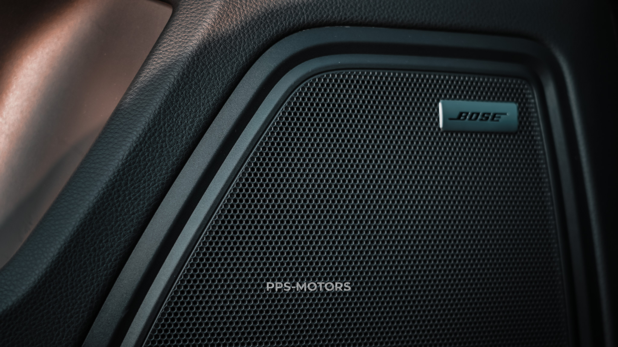 Porsche MACAN S 3.0 SPORTDESIGN photo 17