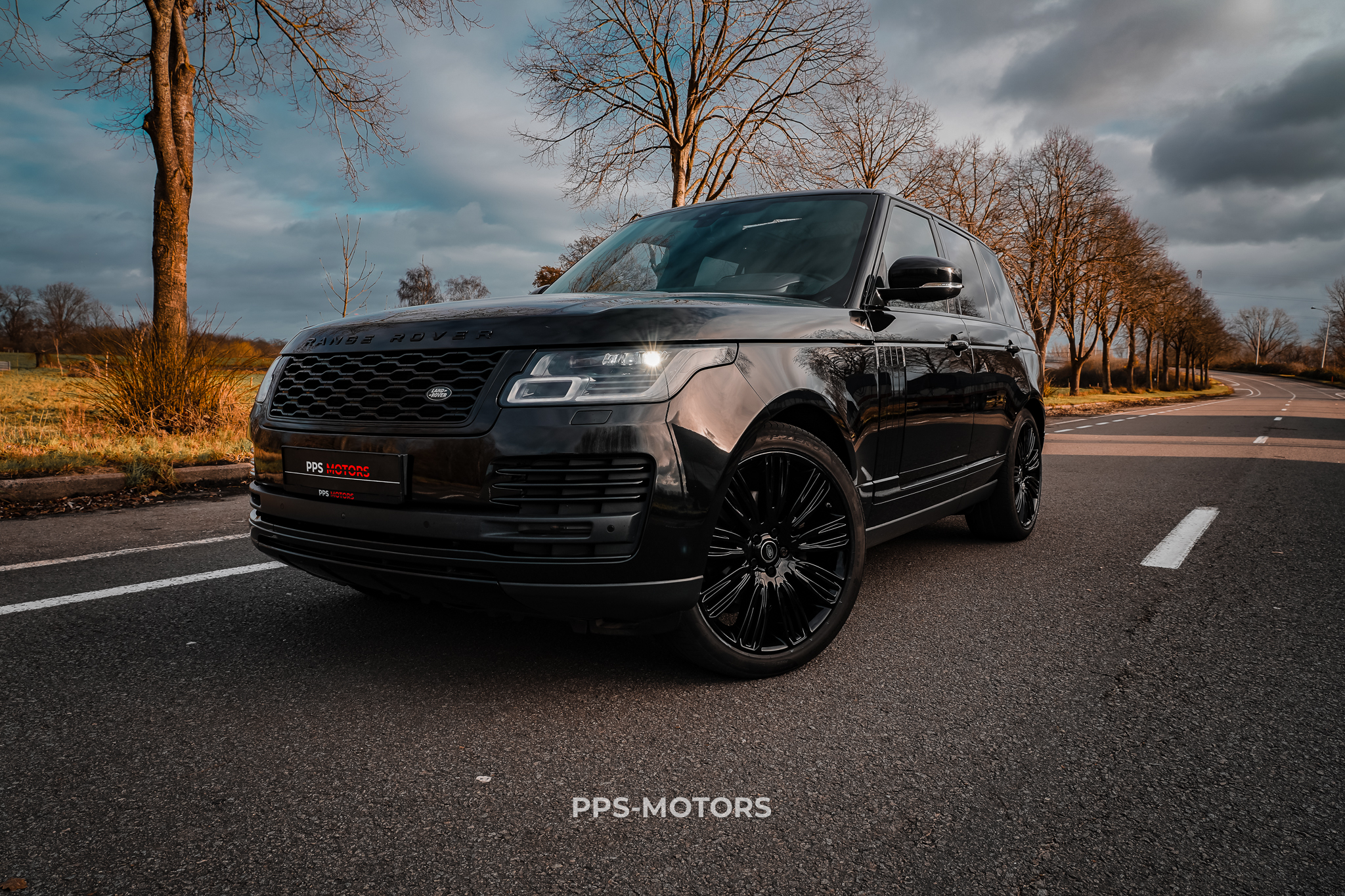 Land Rover RANGE ROVER VOGUE 3.0TDV6 photo 1