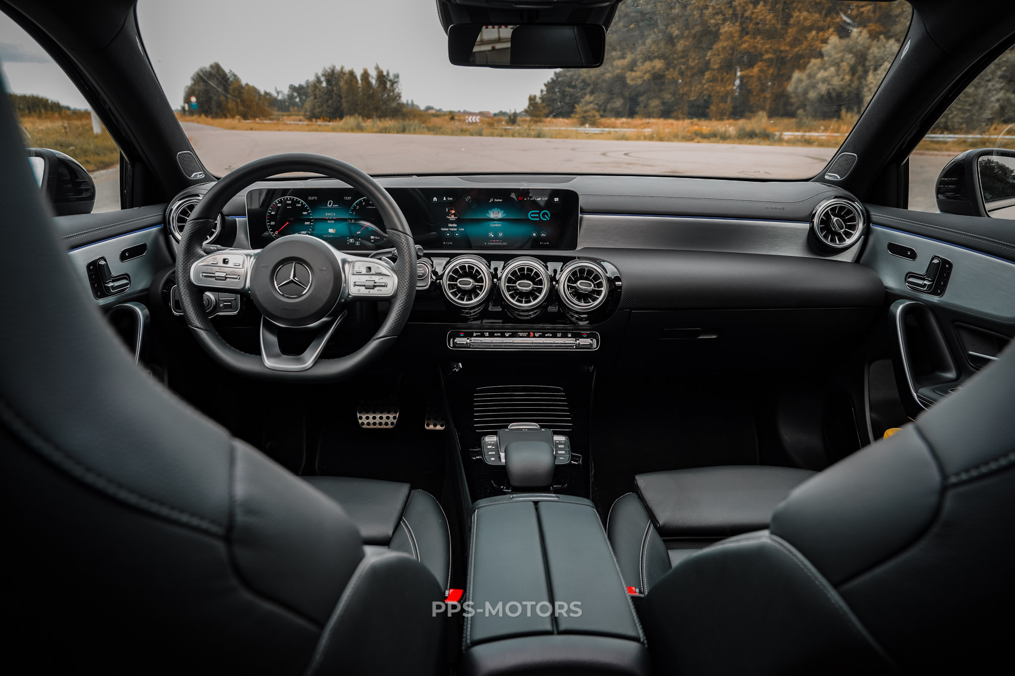 Mercedes Benz A250 AMG-PACK photo 14