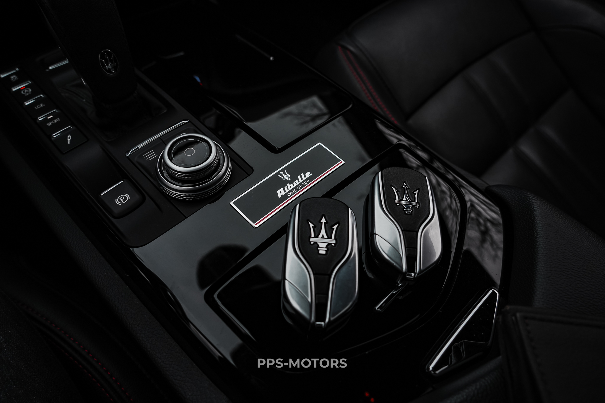 Maserati GHIBLI 3.0 V6 RIBELLE 1 OF 200 photo 11