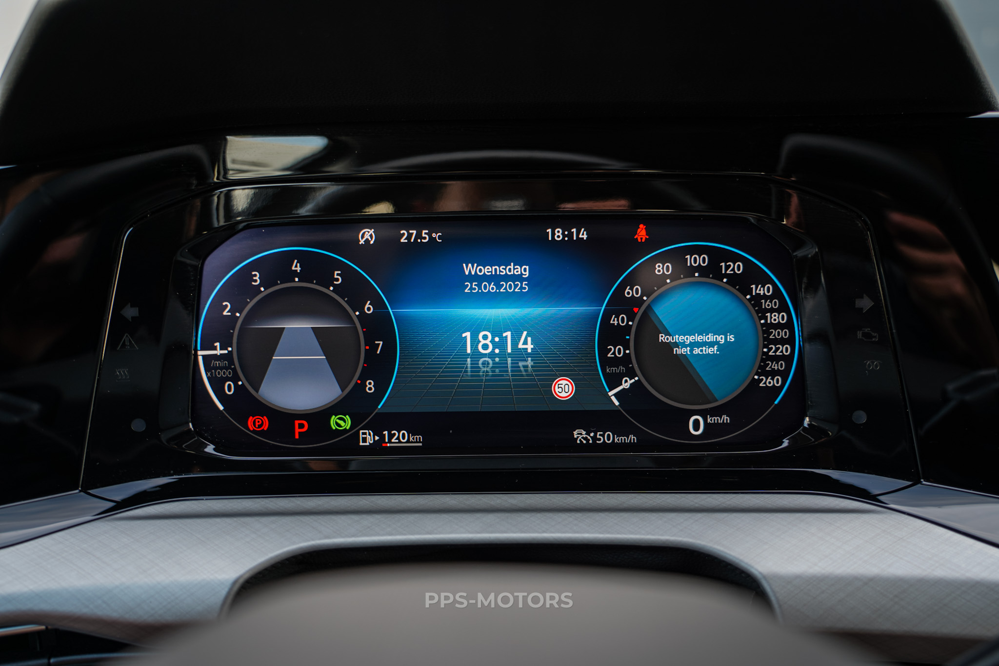 Volkswagen GOLF 1.5 eTSI photo 13