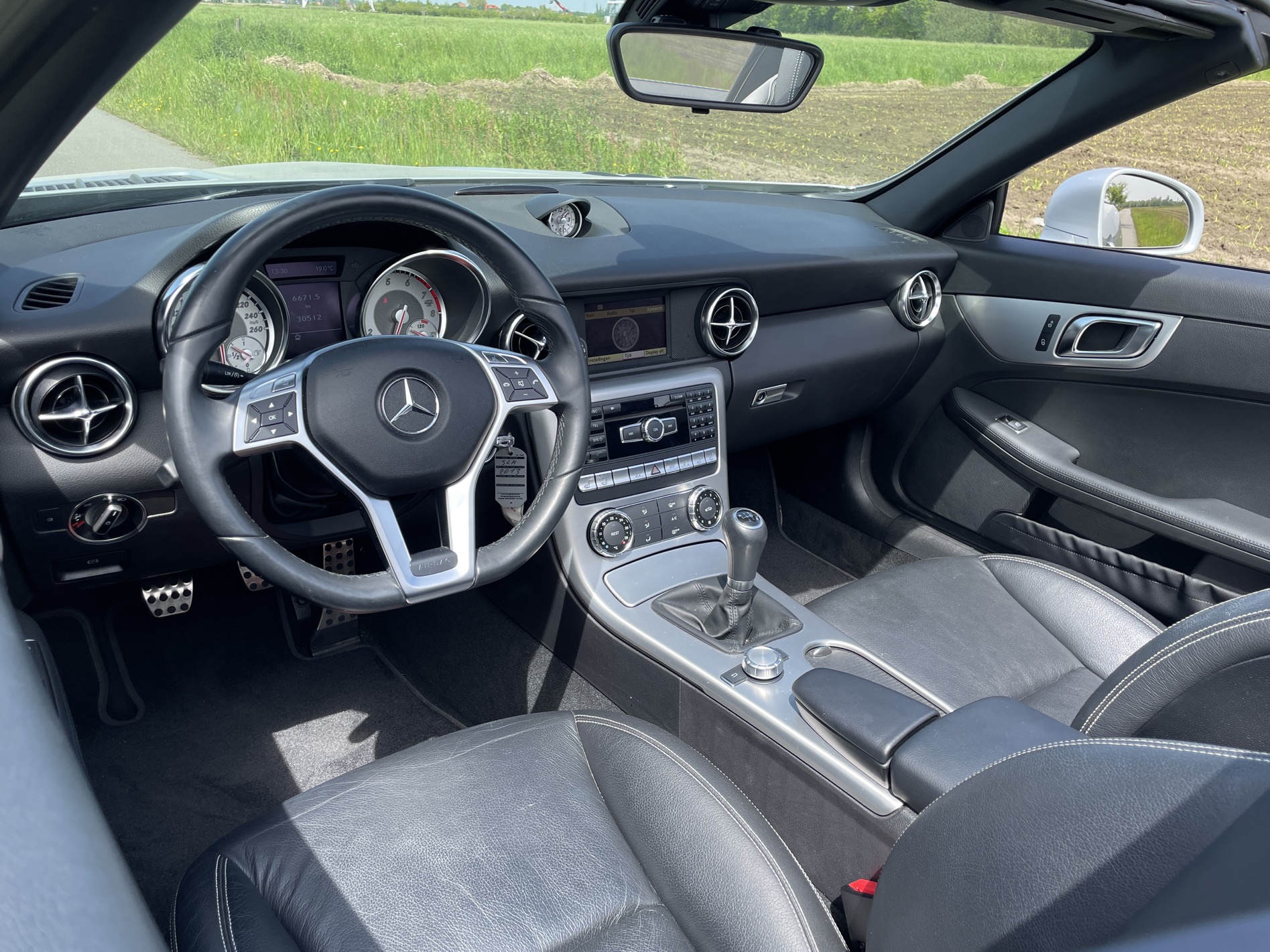 Mercedes Benz SLK 200 photo 12