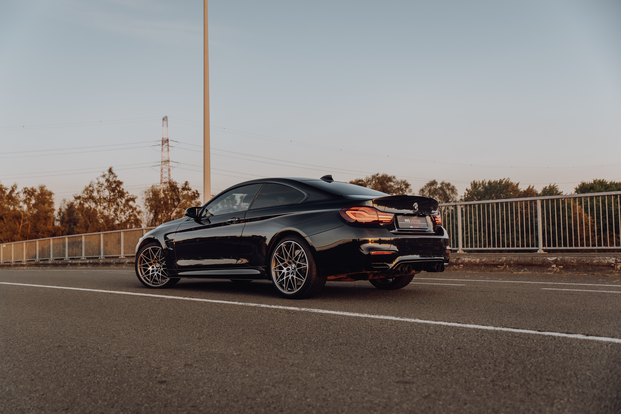 BMW M4 3.0 PERFORMANCE - COMPETITION PACKAGE photo 25