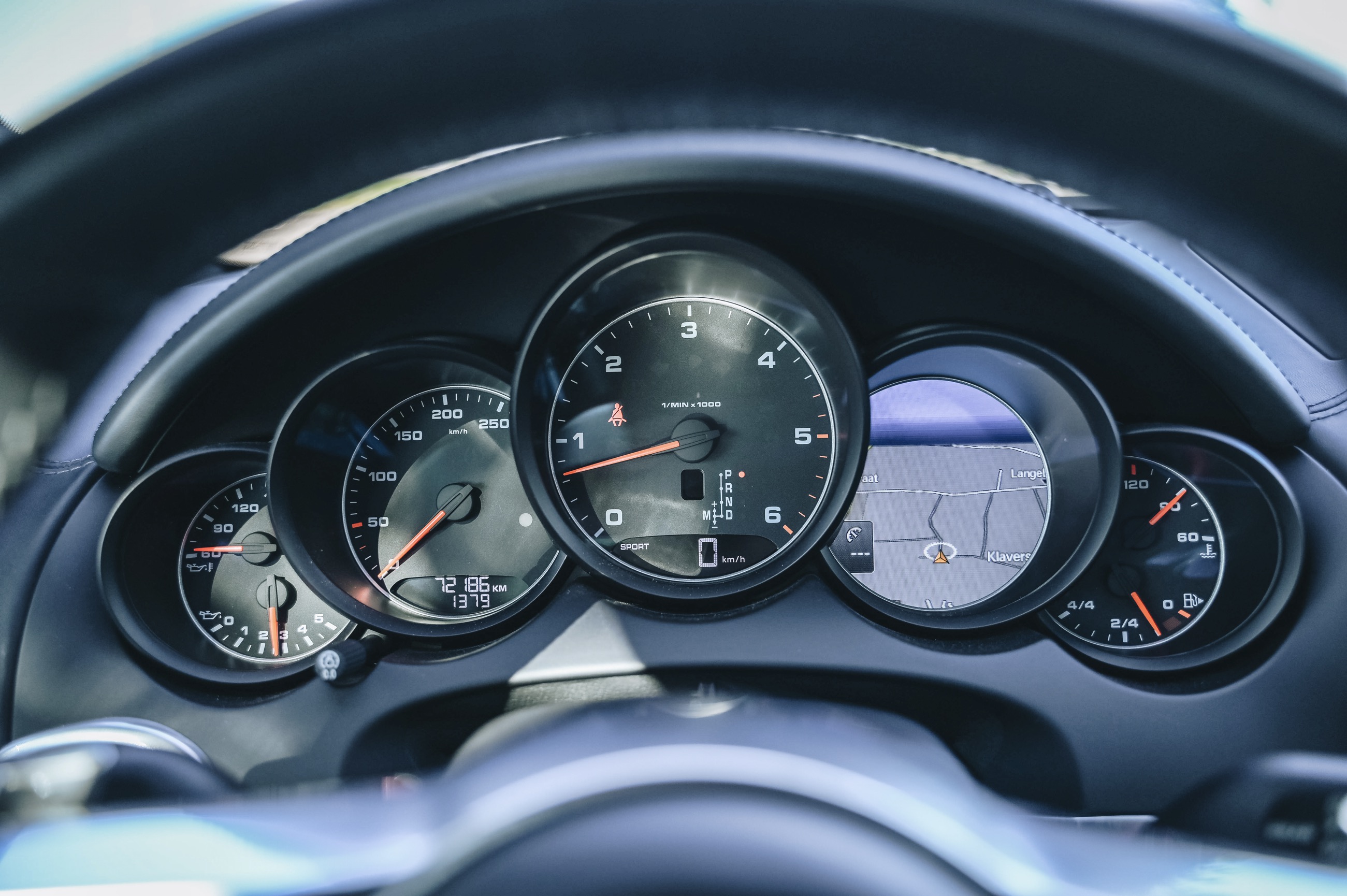 Porsche CAYENNE 3.0 photo 14