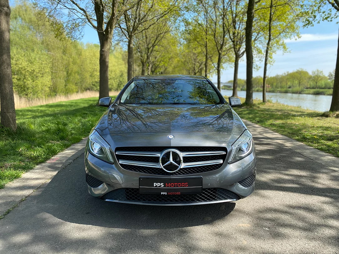 Mercedes Benz A250 photo 1