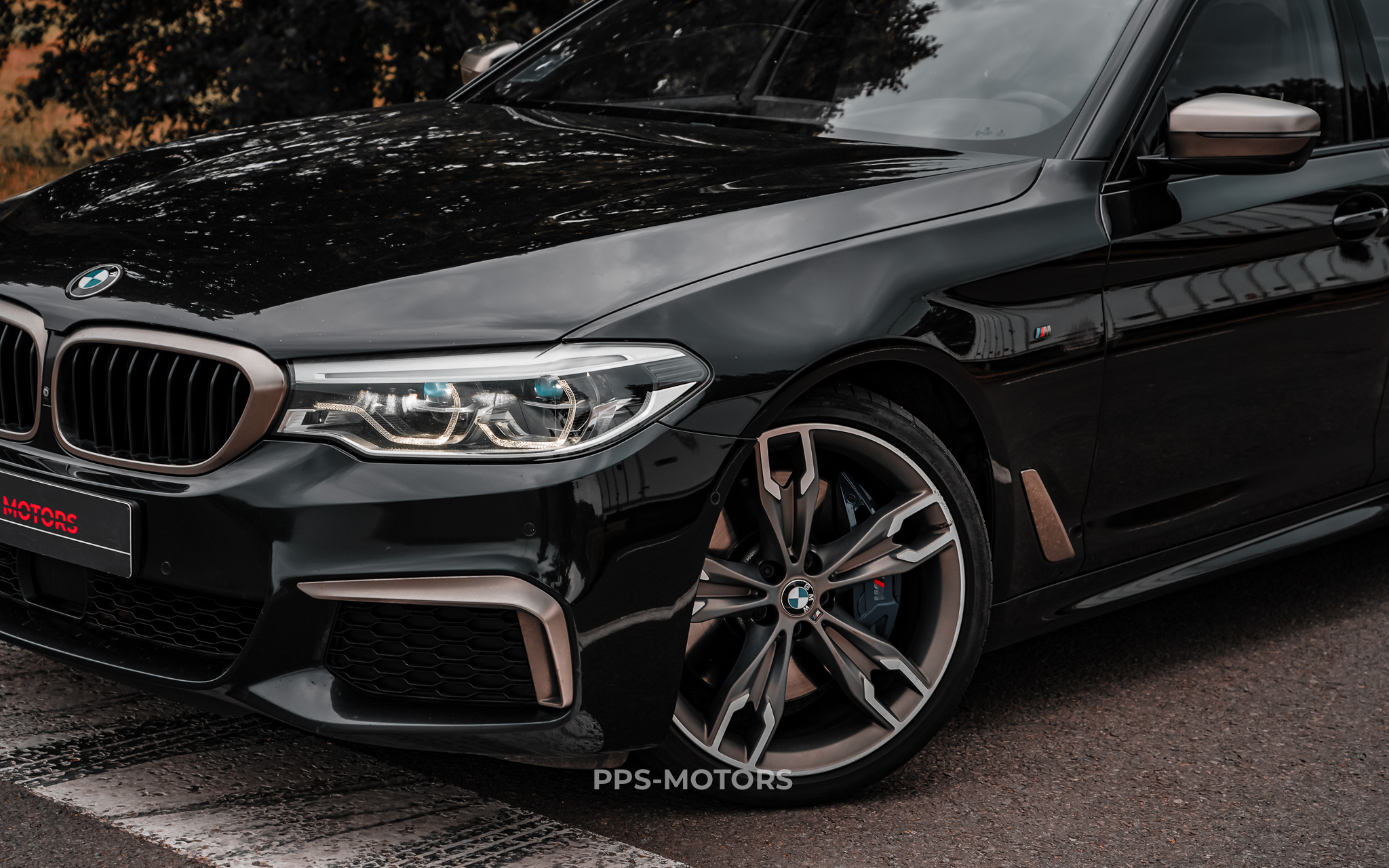 BMW M550d xAS photo 38