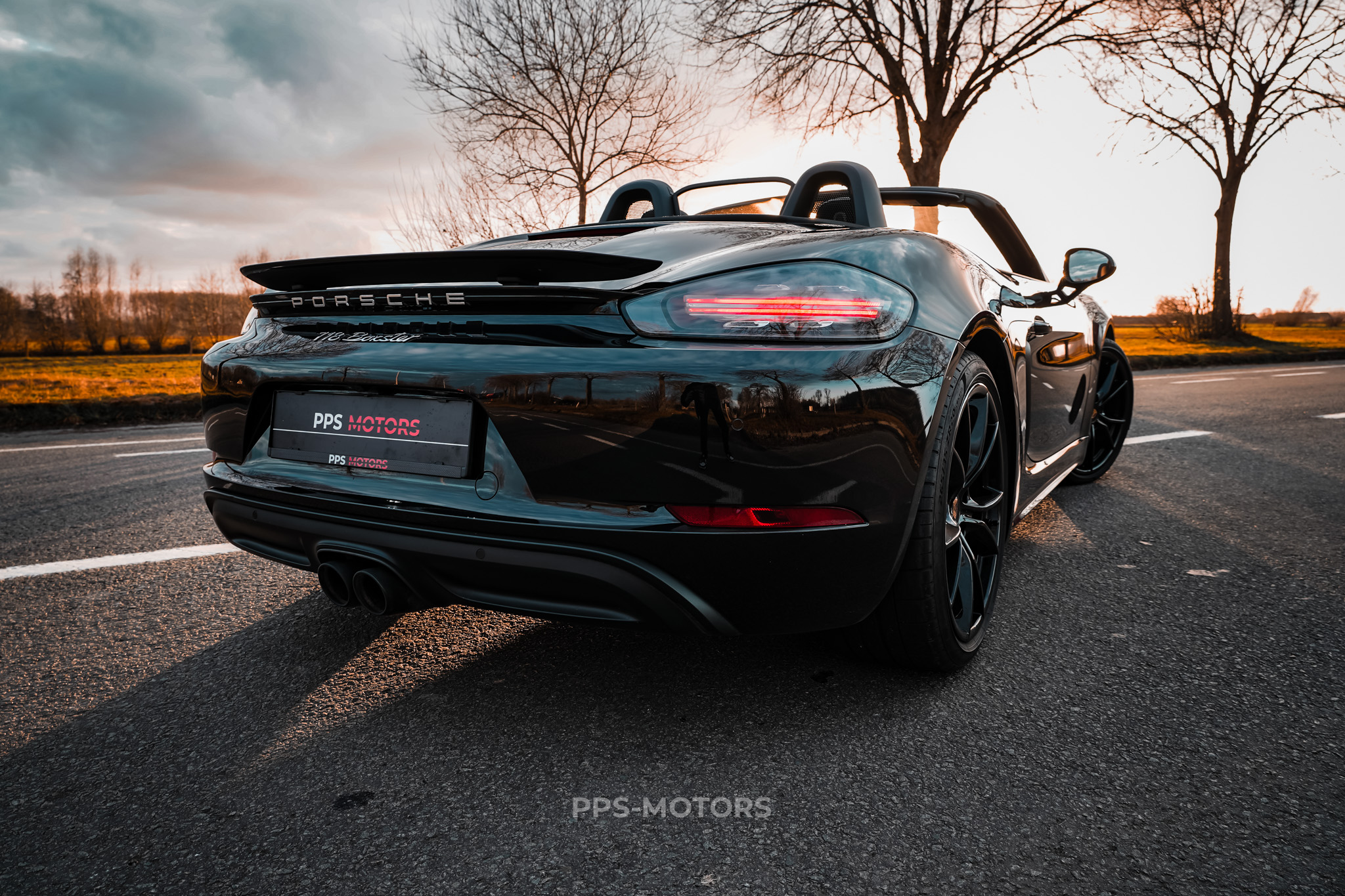Porsche 718 BOXSTER 2.0 TURBO PDK photo 17