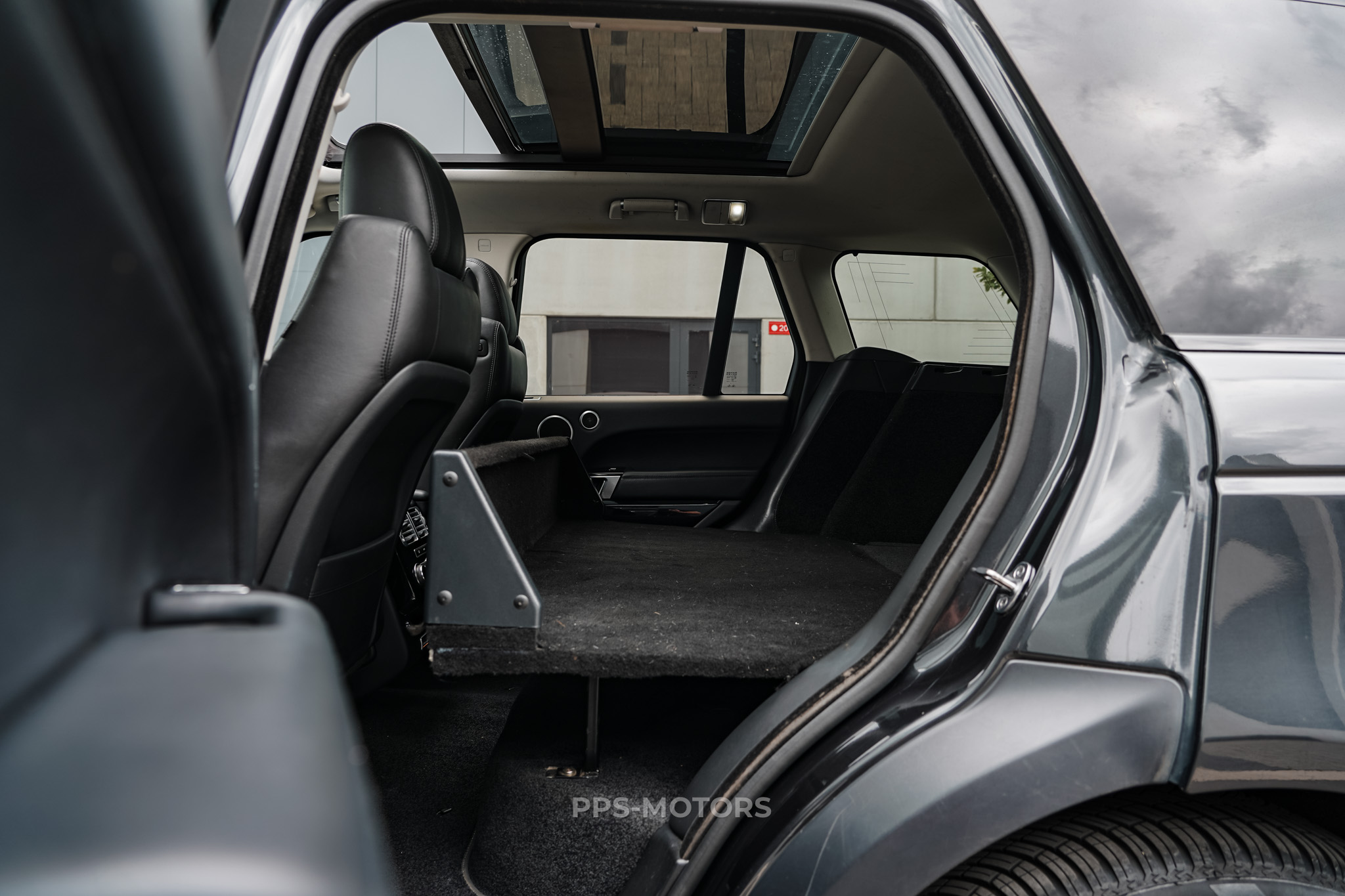 Land Rover RANGE ROVER VOGUE 4.4 SDV8 photo 9