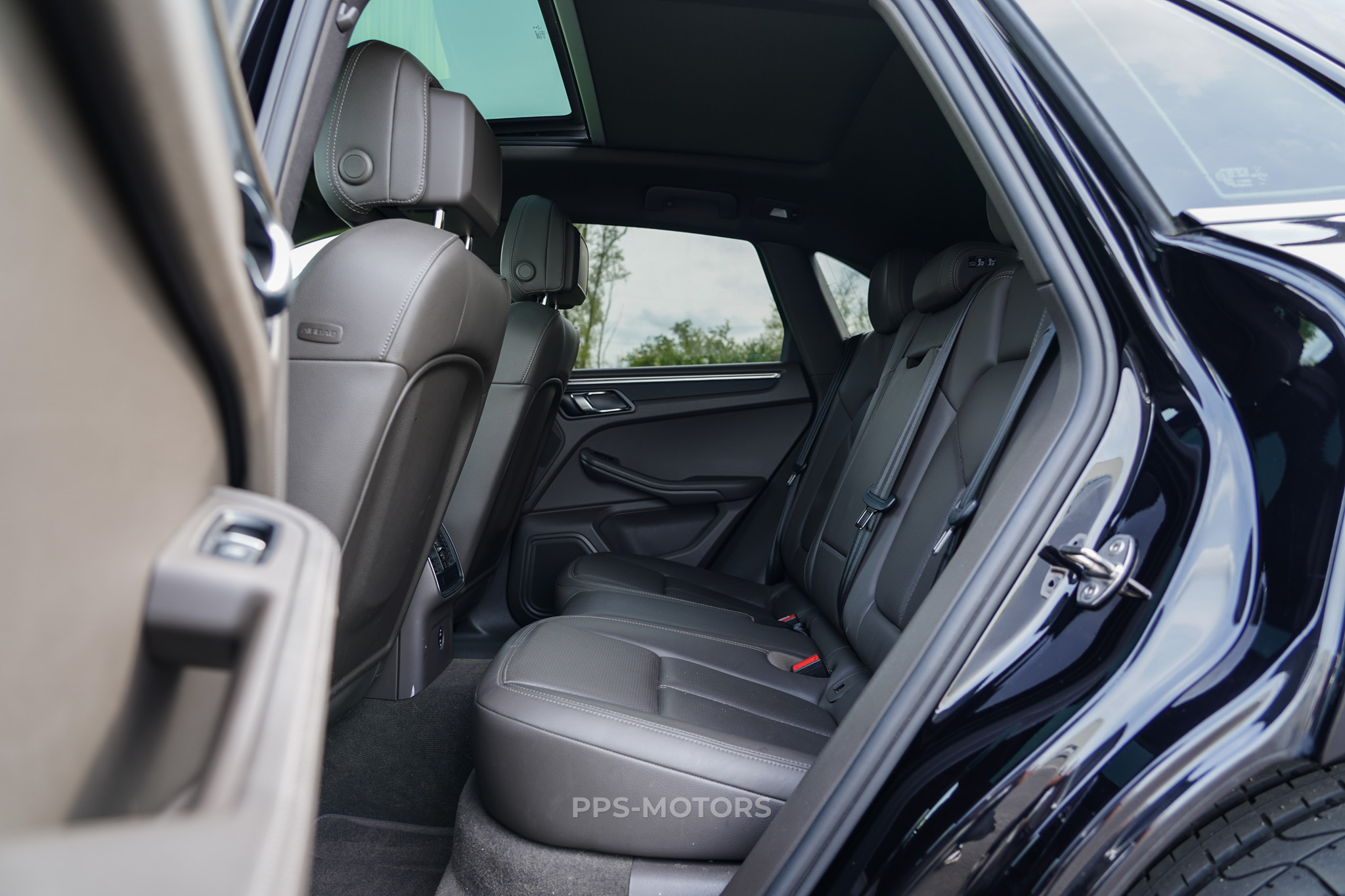 Porsche MACAN 2.0 TURBO PDK photo 15