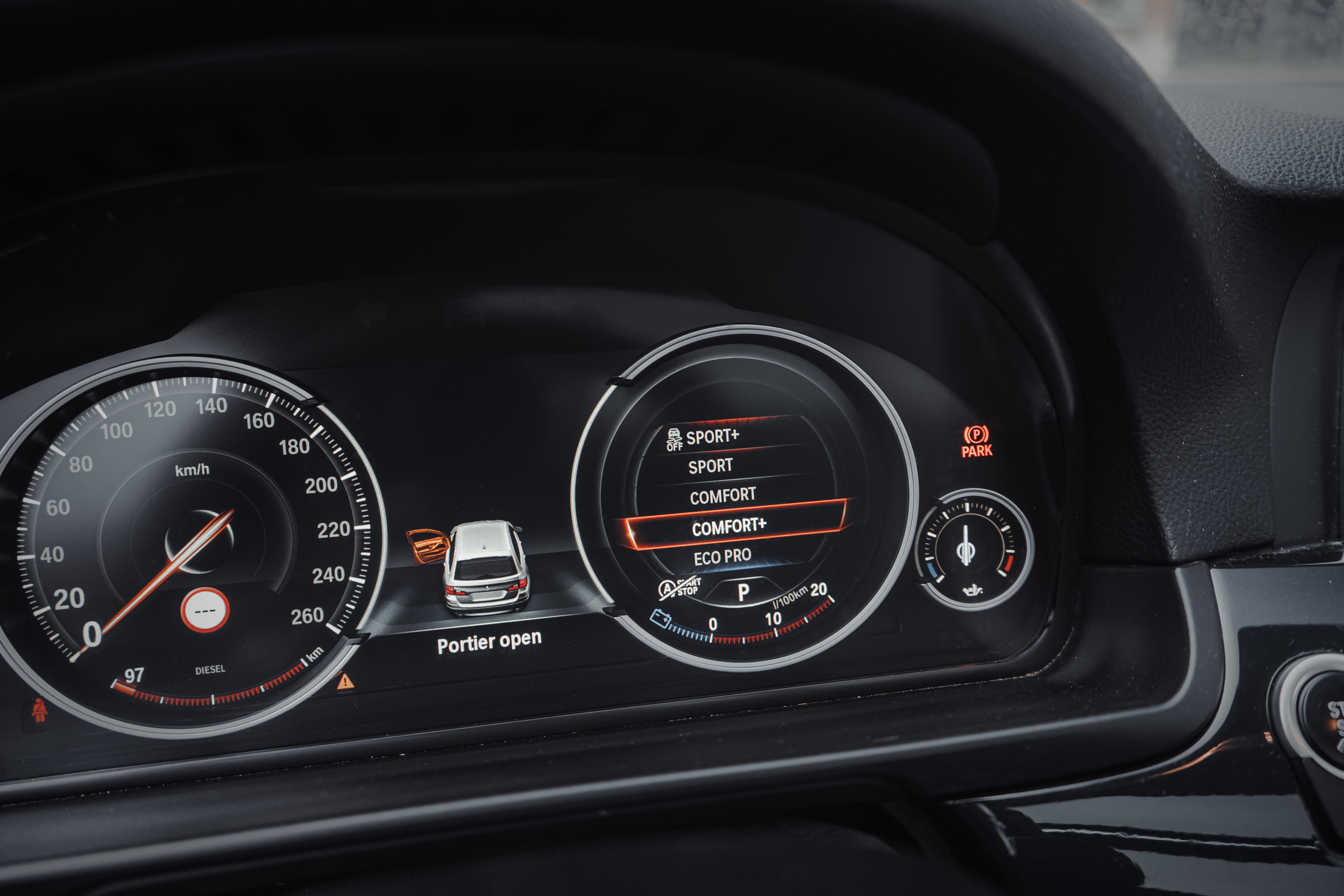 BMW 520d BREAK M-PAKKET photo 16