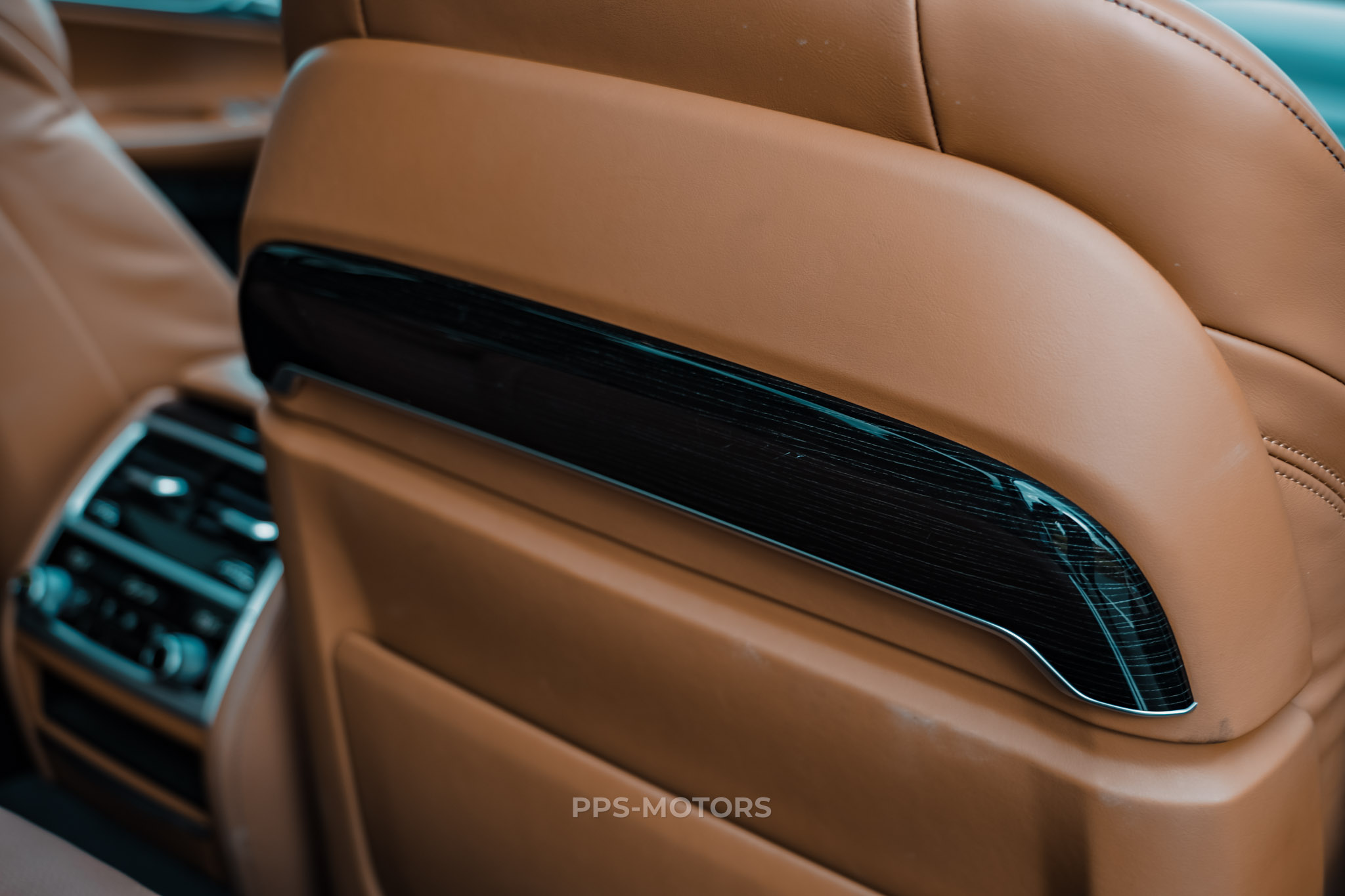 BMW BMW 740e Performance M-PAKKET photo 35