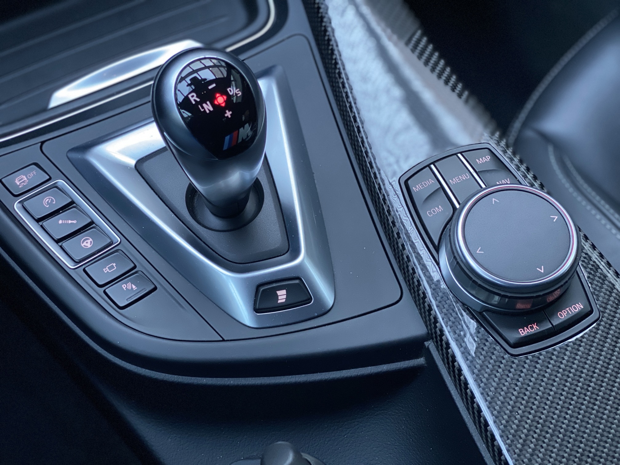BMW M4 COMPETITION 3.0 photo 19