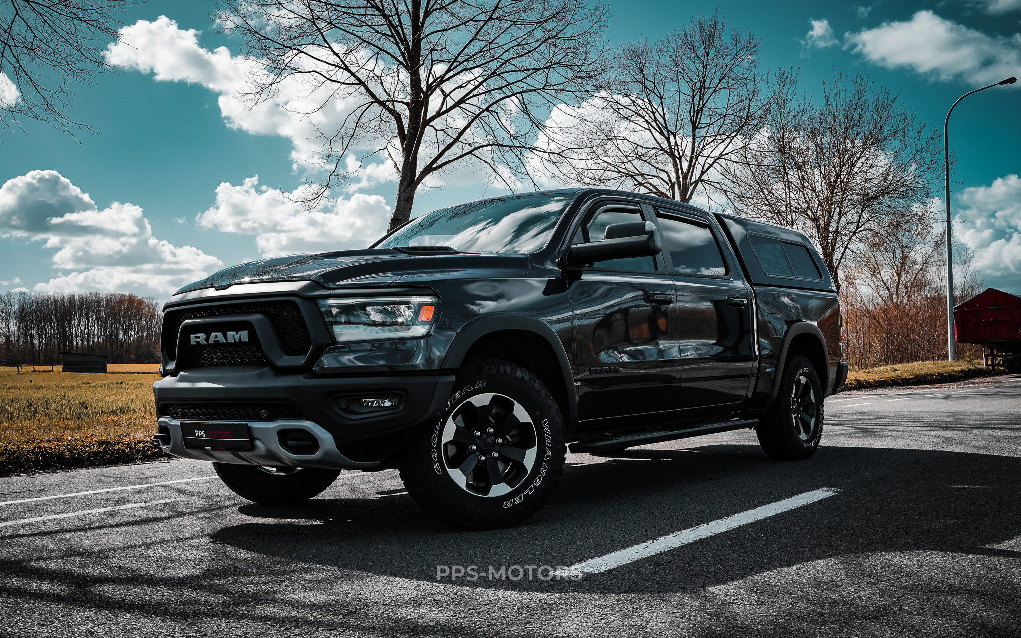 Dodge DODGE RAM 1500 REBEL photo 3