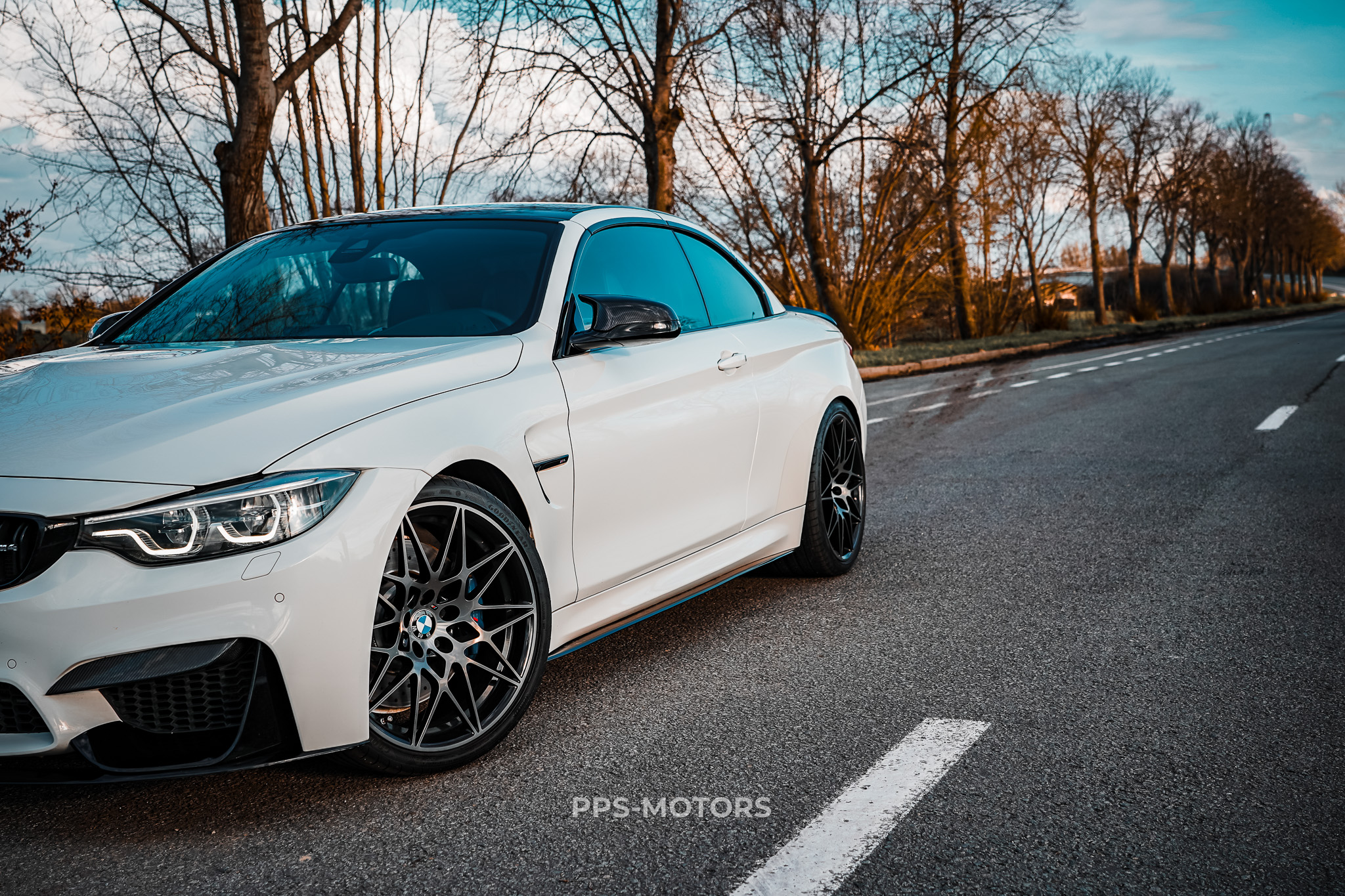 BMW M4 3.0 CABRIO INDIVIDUAL PACK photo 35