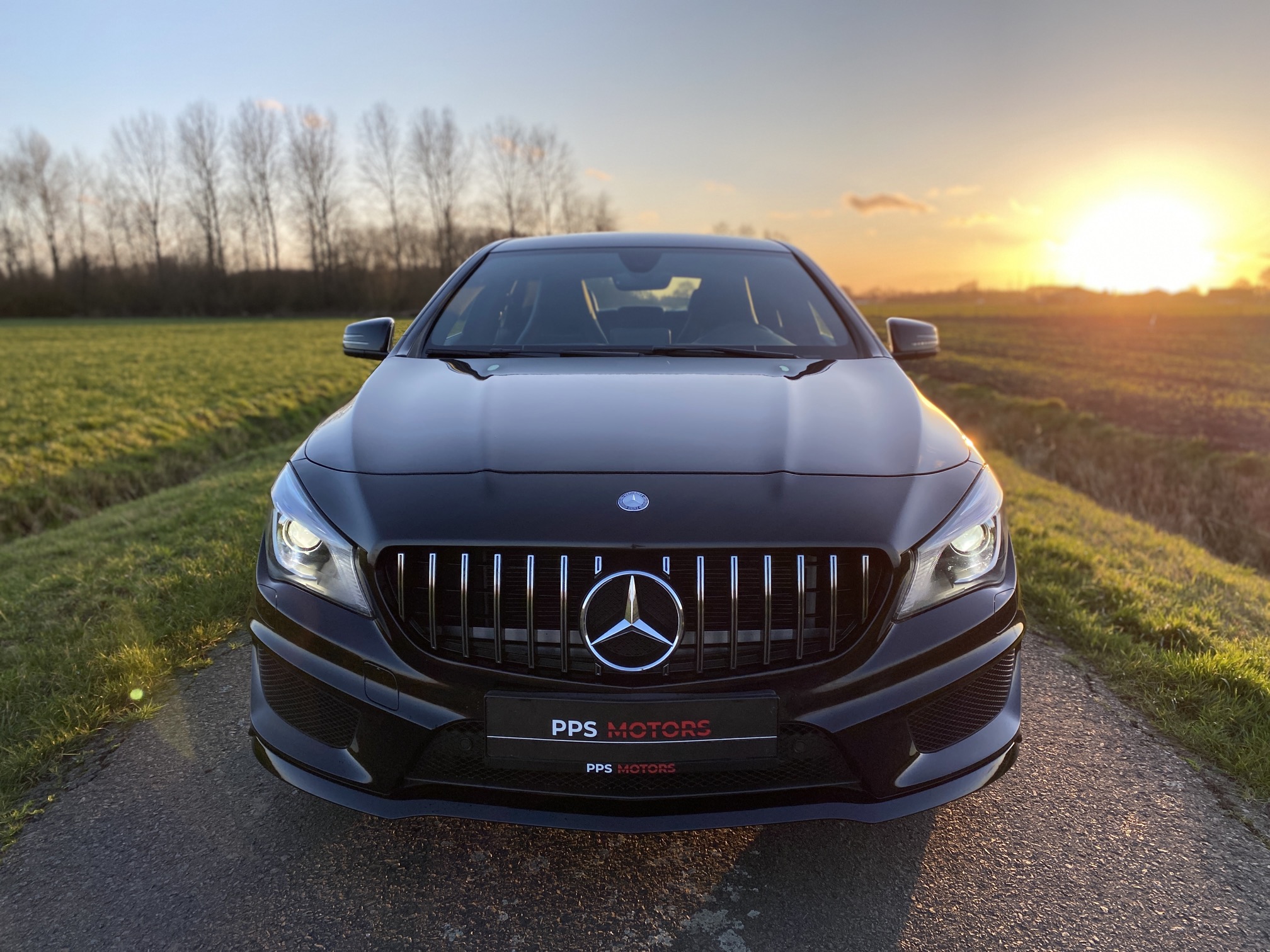 Mercedes Benz CLA 200d AMG PAKKET photo 3