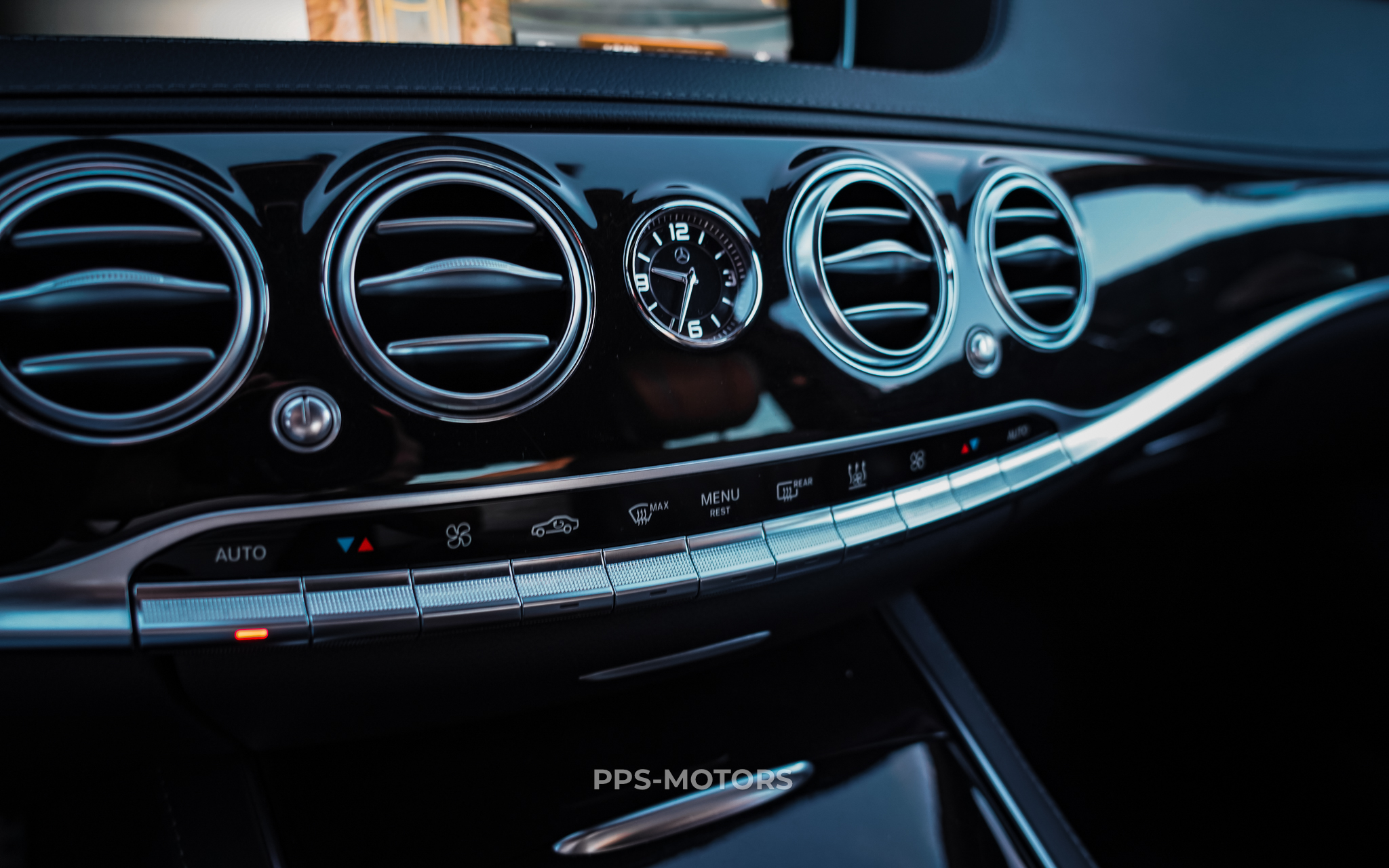 Mercedes Benz S500 L photo 47
