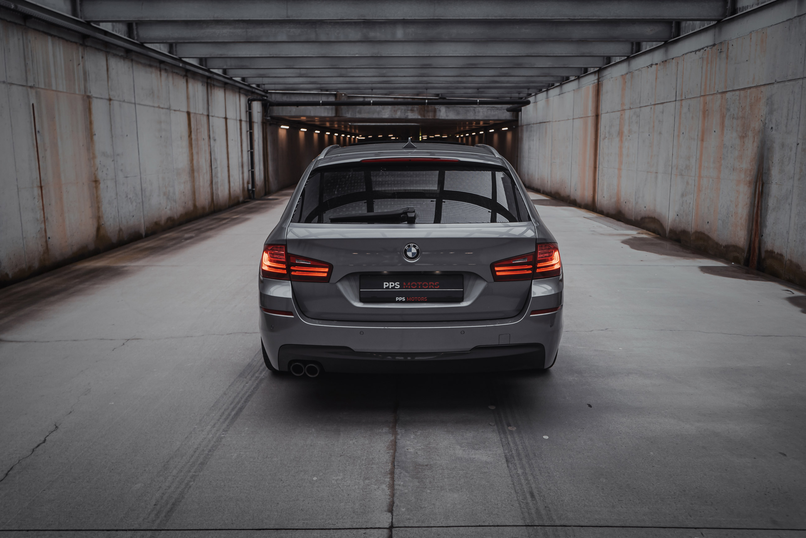 BMW 520d BREAK M-PAKKET photo 5