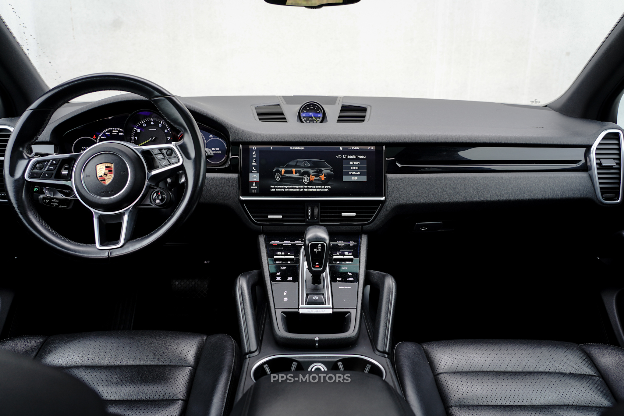 Porsche CAYENNE 3.0 photo 8