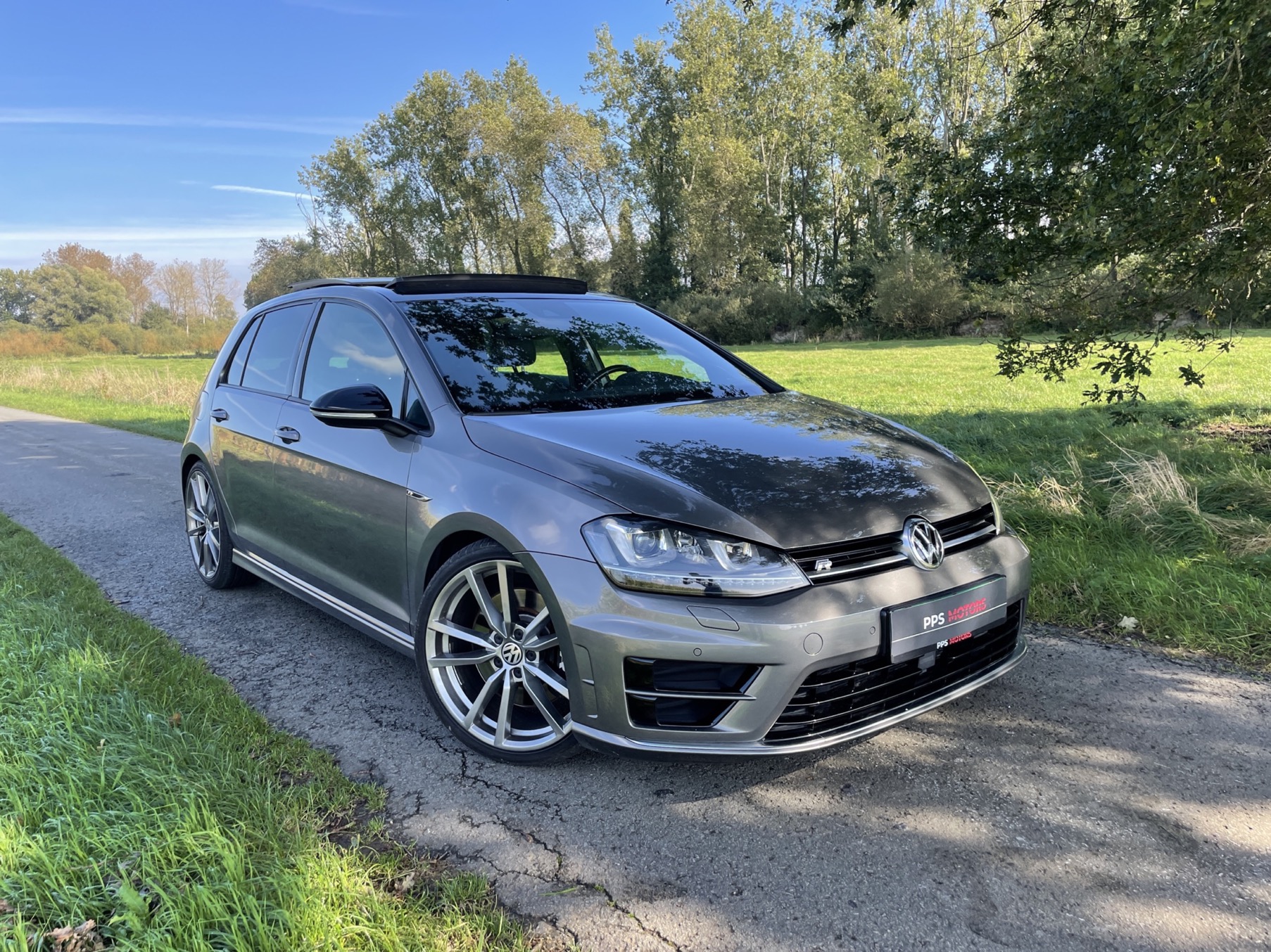 Volkswagen GOLF GTD 2.0 DSG - R PAKKET photo 35