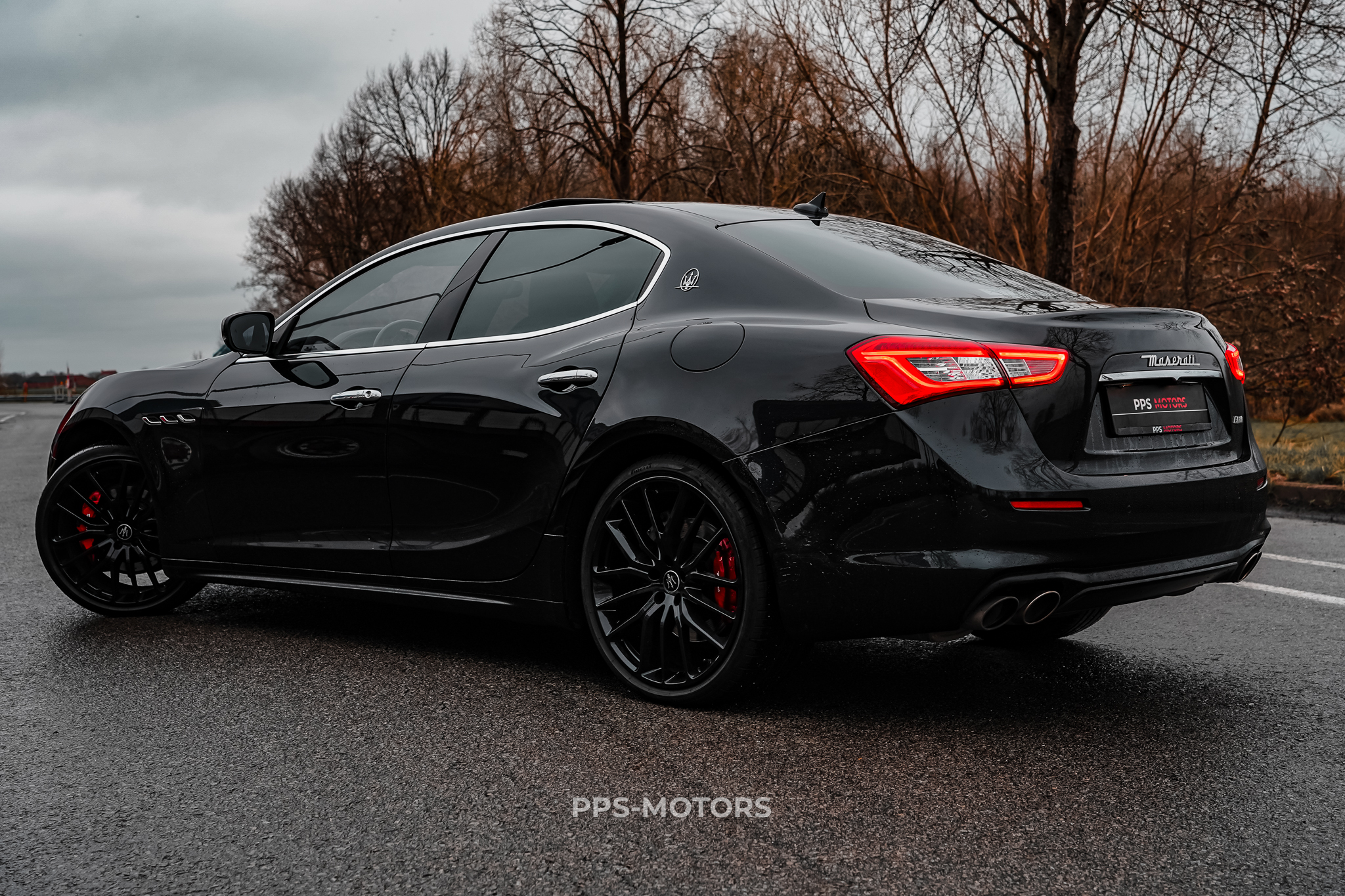 Maserati GHIBLI 3.0 V6 RIBELLE 1 OF 200 photo 25