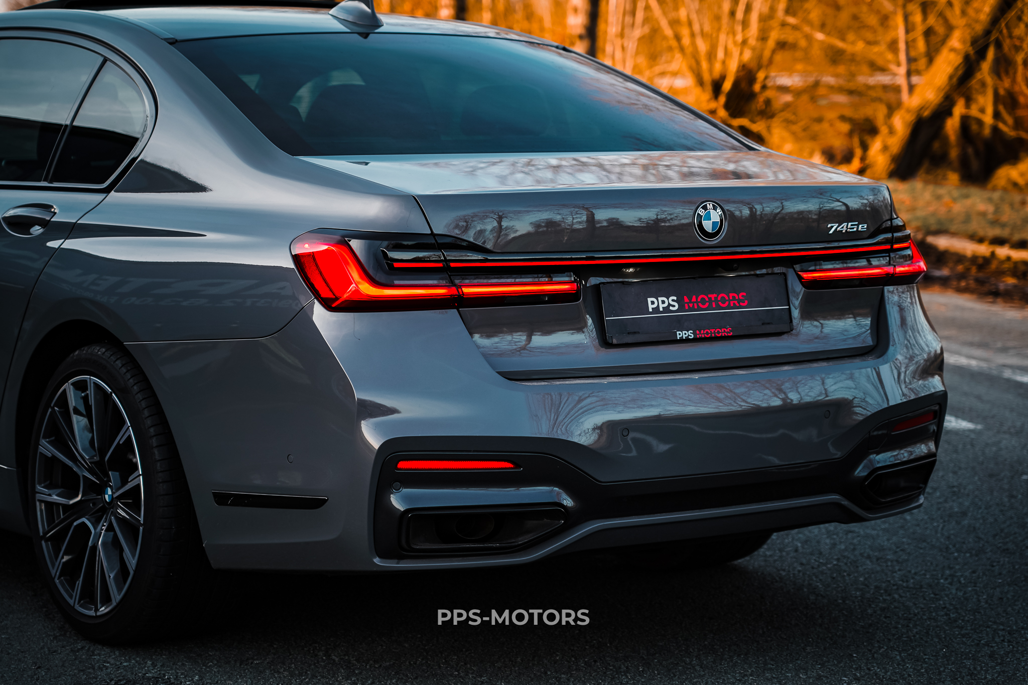 BMW 745e HYBRID M-PAKKET photo 32