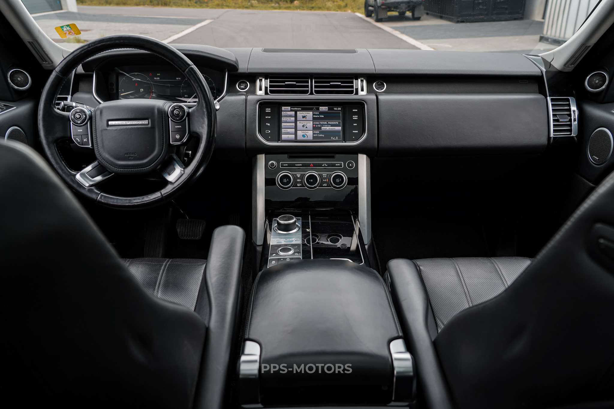 Land Rover RANGE ROVER VOGUE 4.4 SDV8 photo 10
