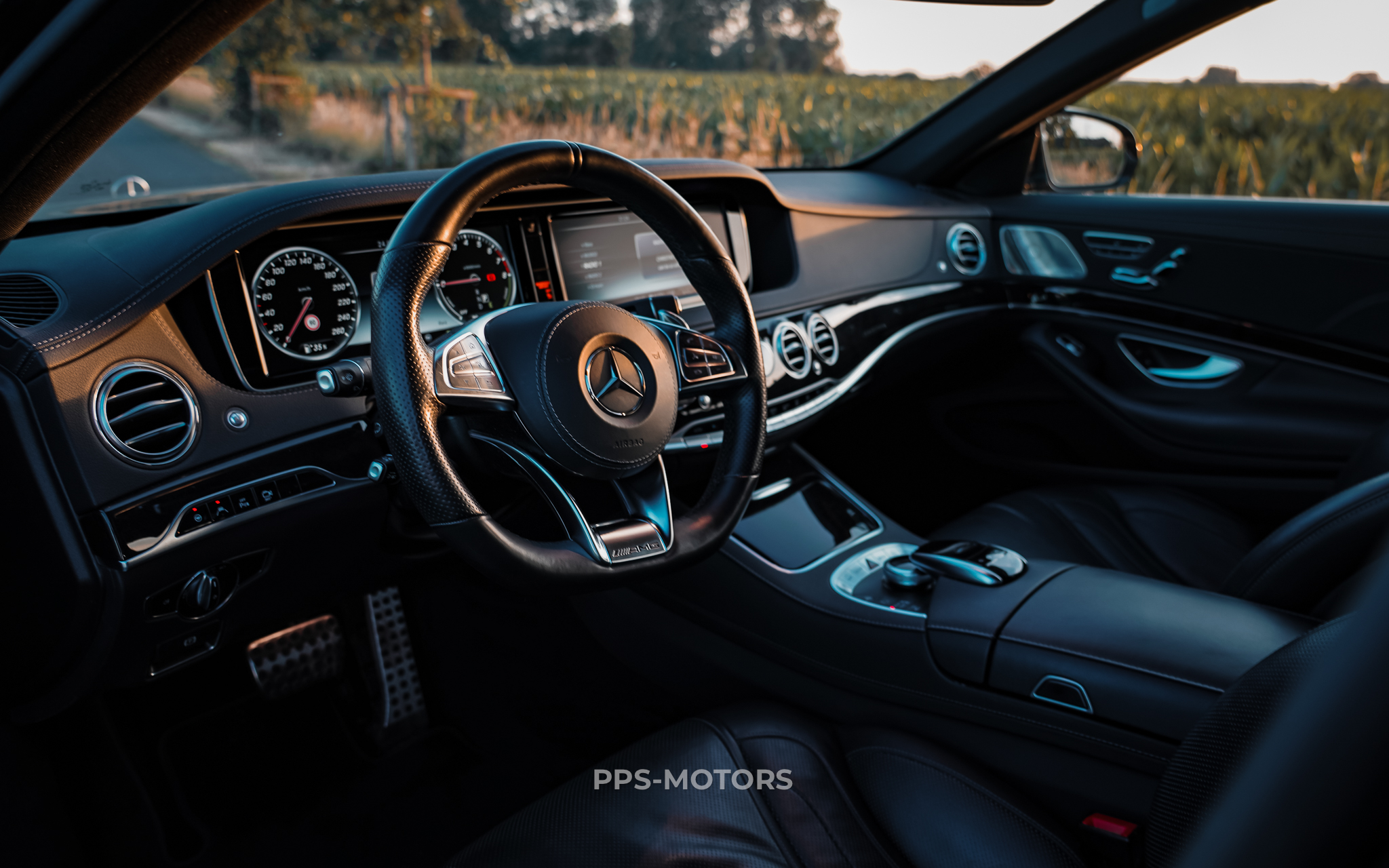 Mercedes Benz S500 L photo 26