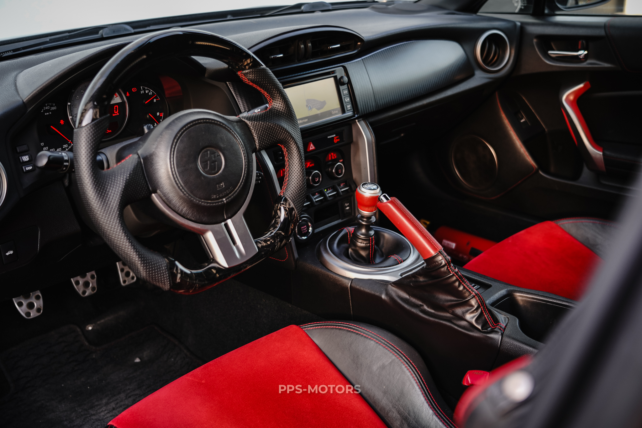 Toyota GT86 2.0i BOXER photo 9