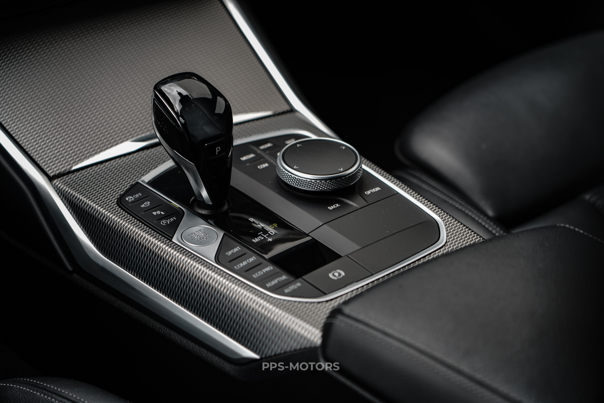 BMW M340i xDrive photo 26