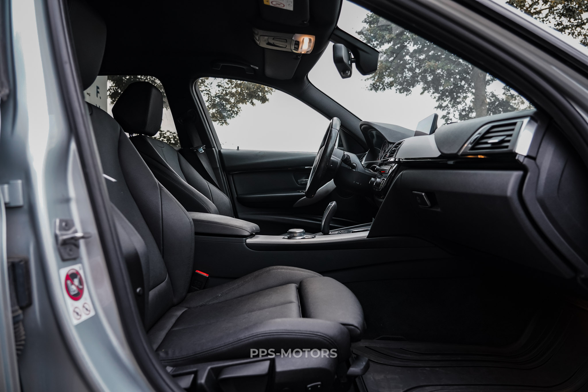 BMW 318iA M-PAKKET photo 13