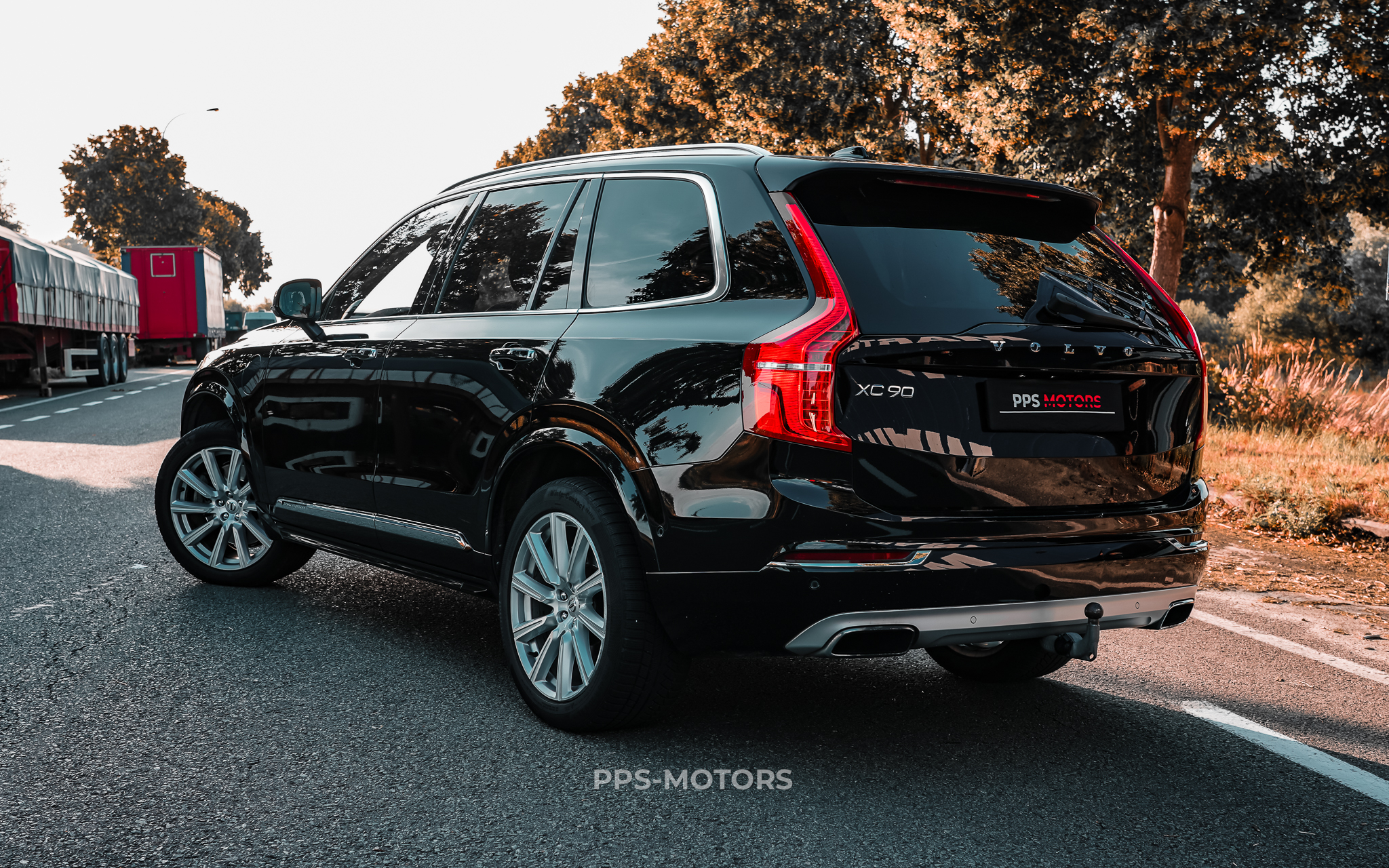 Volvo XC90 T8 INSCRIPTION photo 11