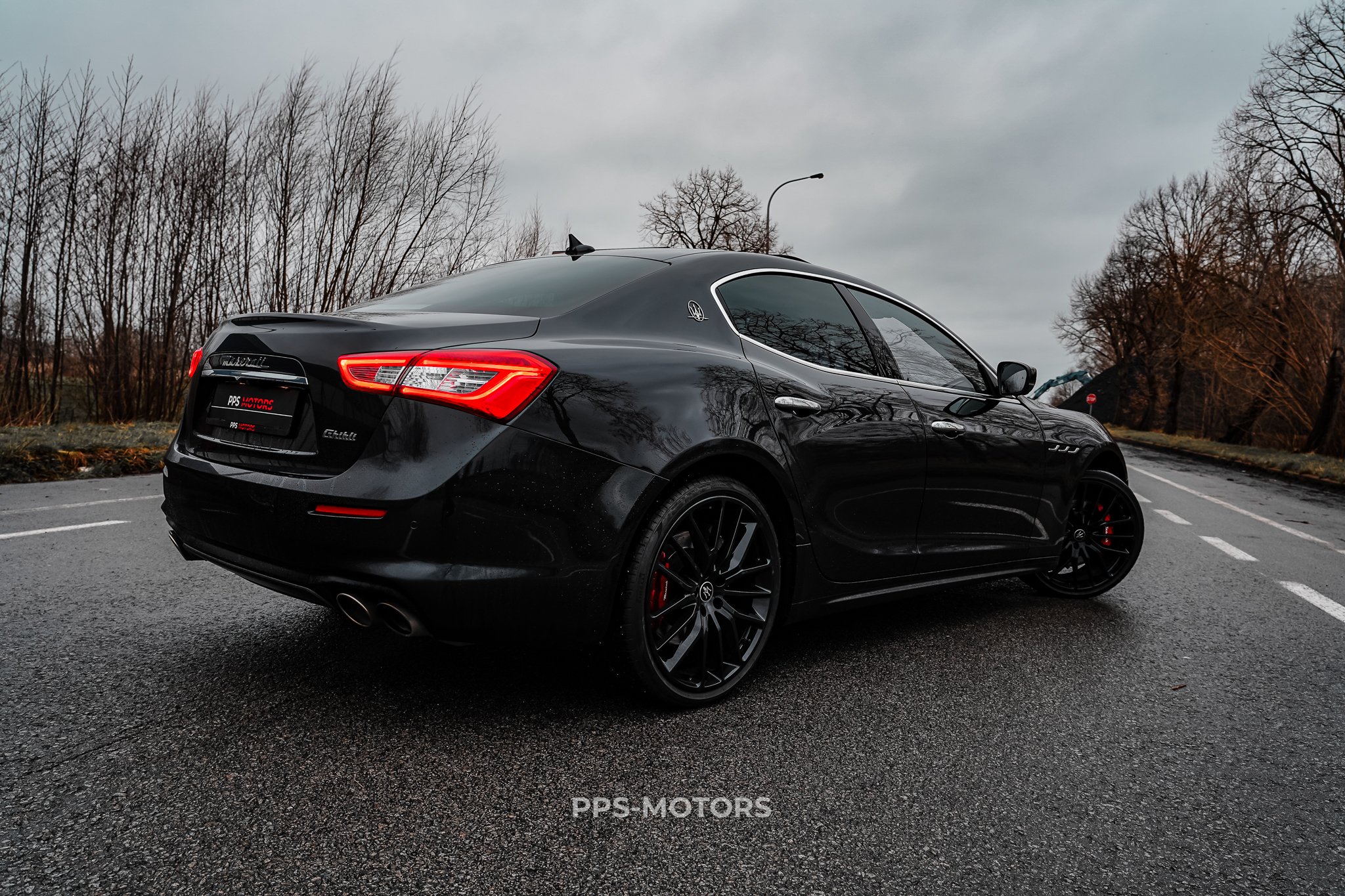 Maserati GHIBLI 3.0 V6 RIBELLE 1 OF 200 photo 27