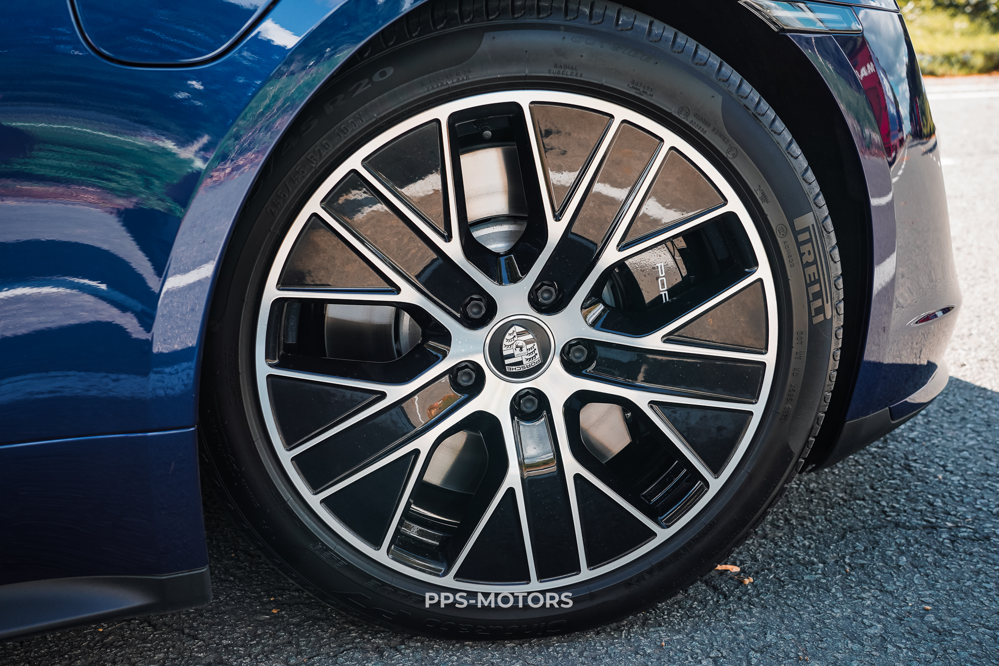 Porsche TAYCAN TURBO NEW! photo 17