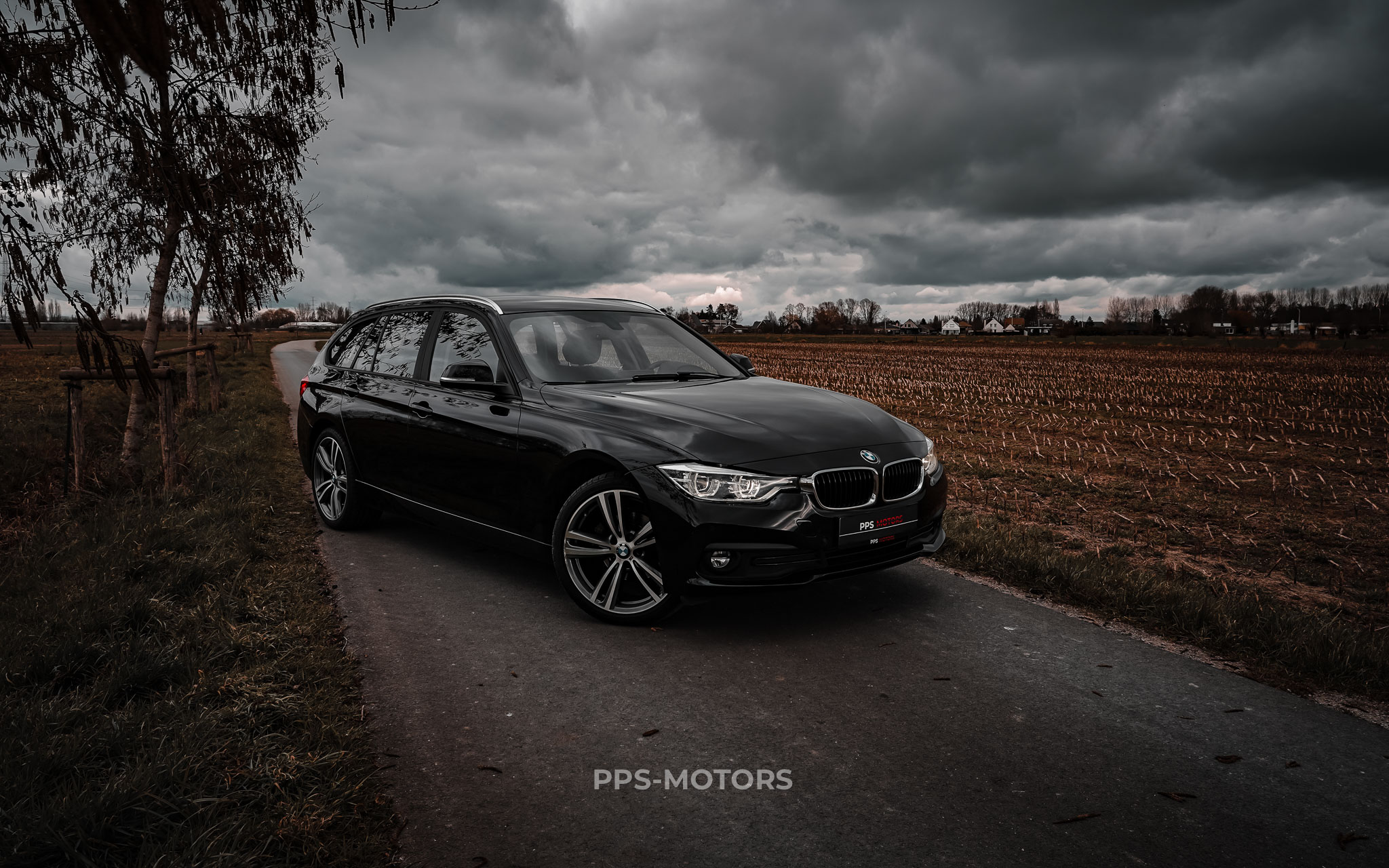 BMW 318dA F31 TOURING photo 23