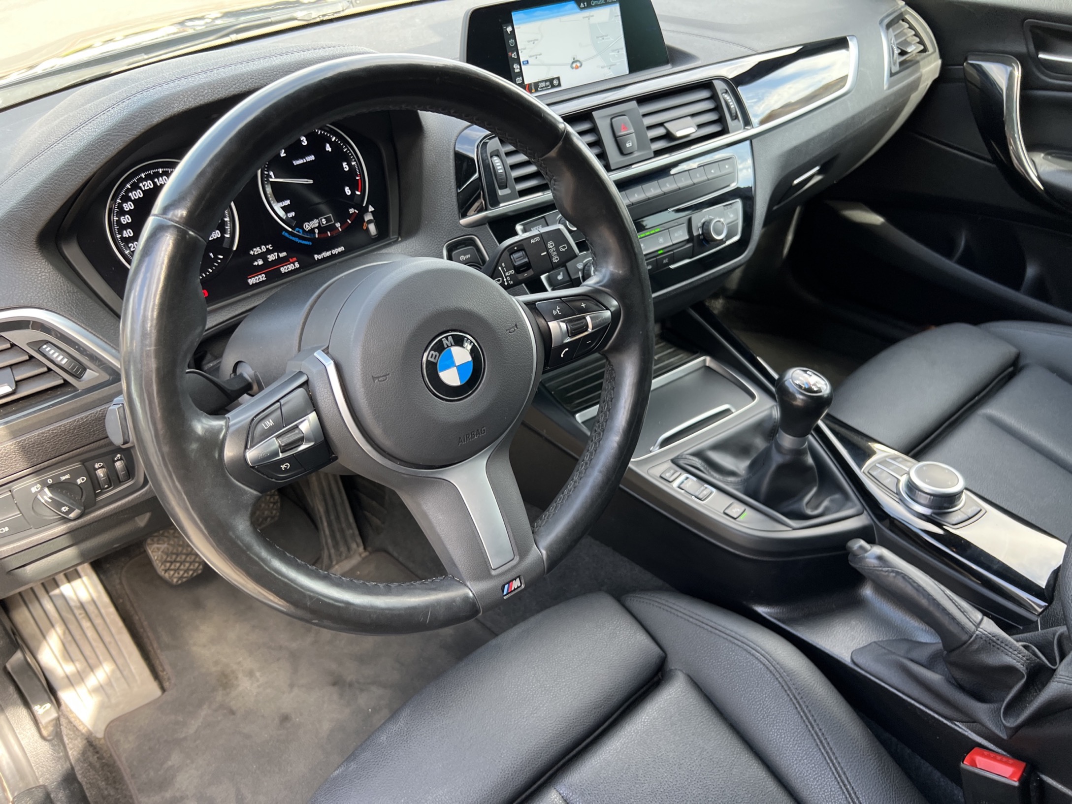 BMW 118d F20 LCI photo 21