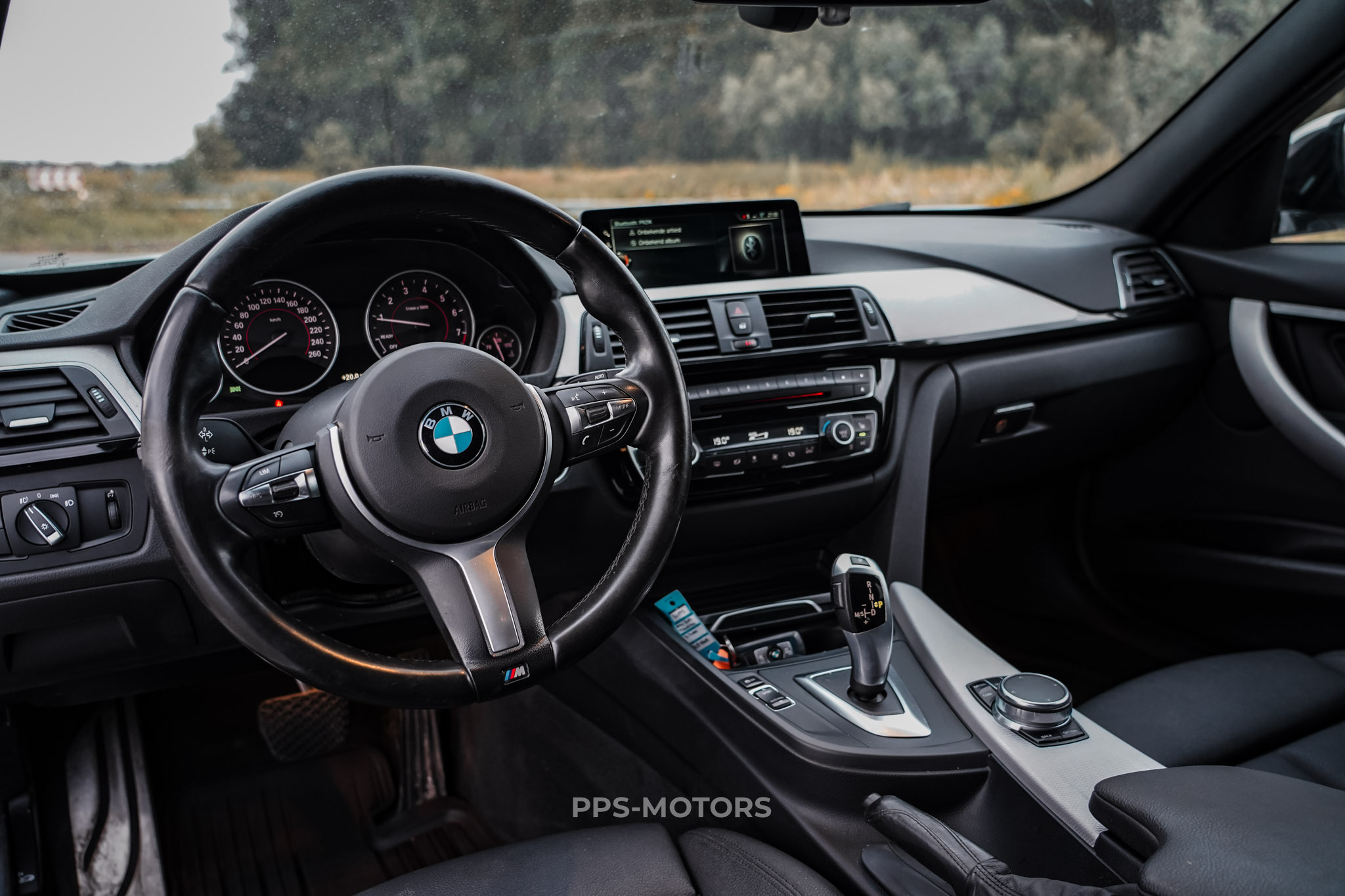 BMW 318iA M-PAKKET photo 18
