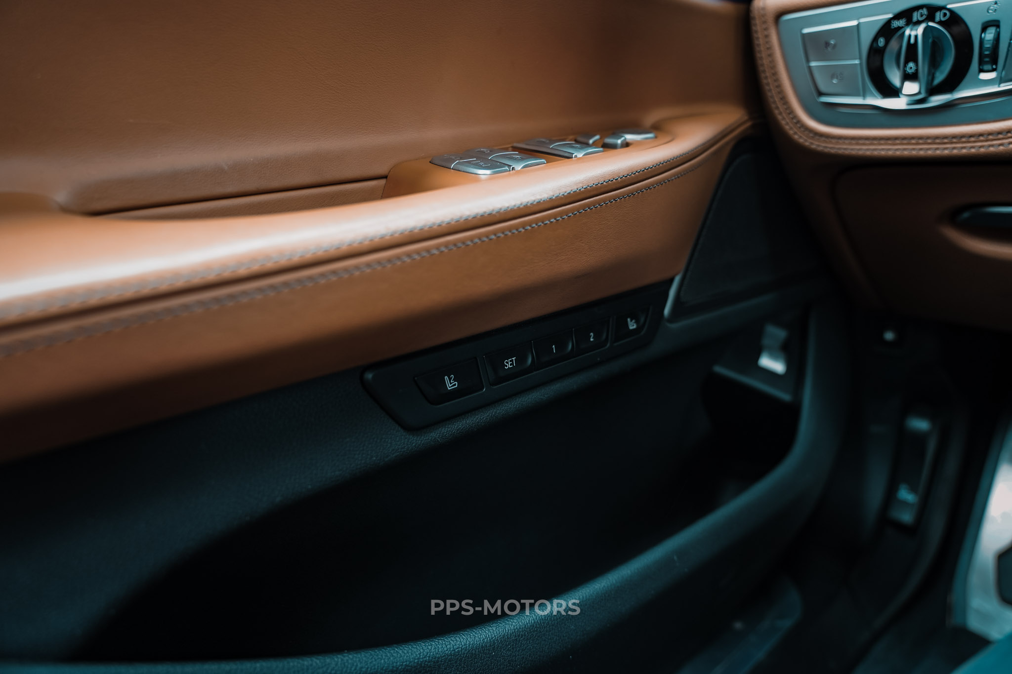 BMW BMW 740e Performance M-PAKKET photo 42