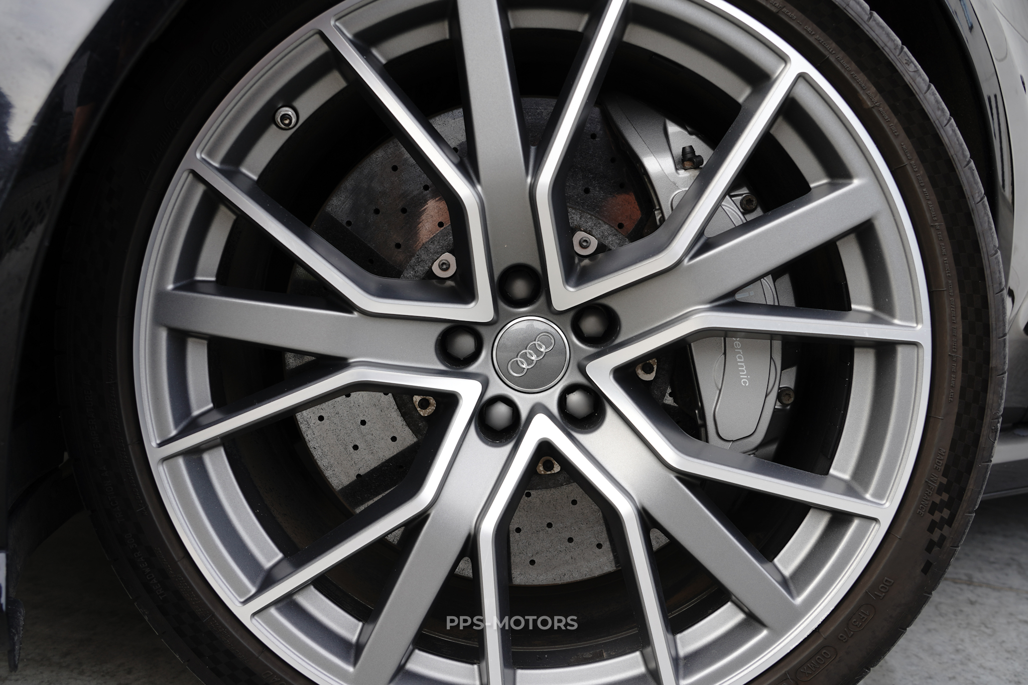 Audi RS6 4.0 V8 PERFORMANCE photo 14