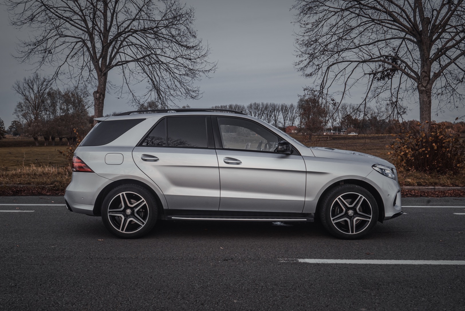 Mercedes Benz GLE 250d 4-MATIC AMG-PACK photo 3