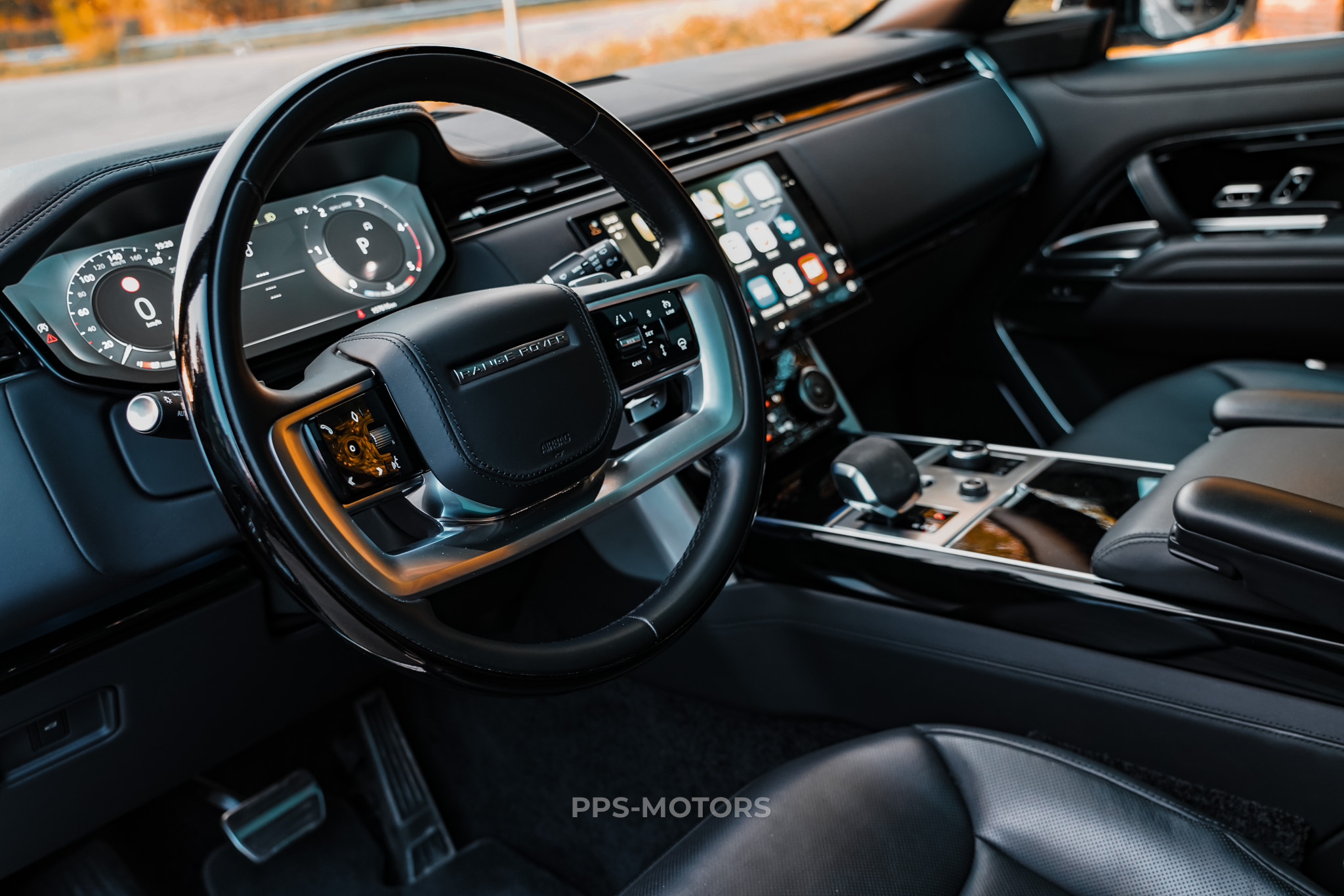 Land Rover RANGE ROVER D300 AUTOBIOGRAPHY photo 19