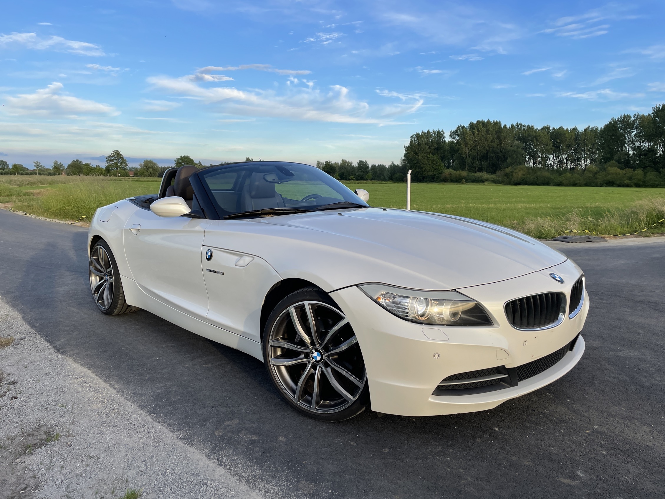 BMW Z4 2.0i sDrive photo 1