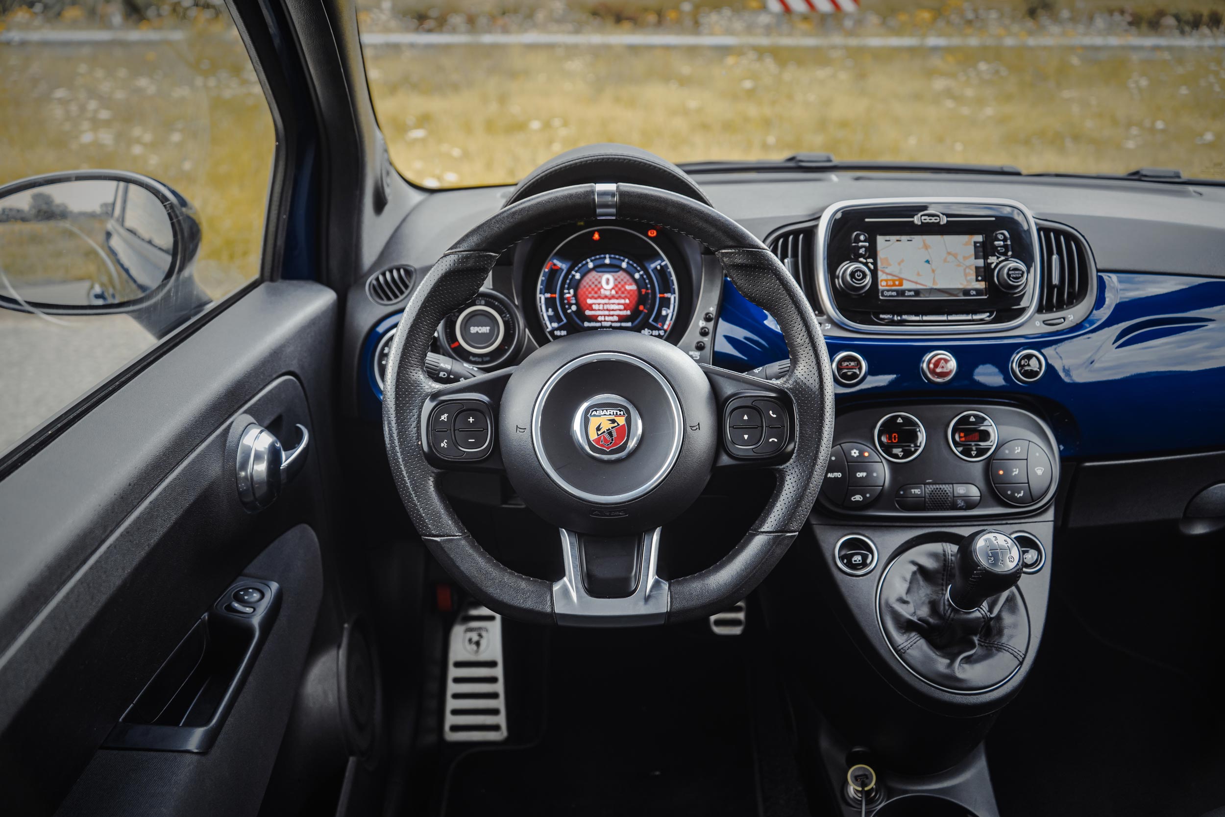 Abarth 595 1.4 T-JET photo 8