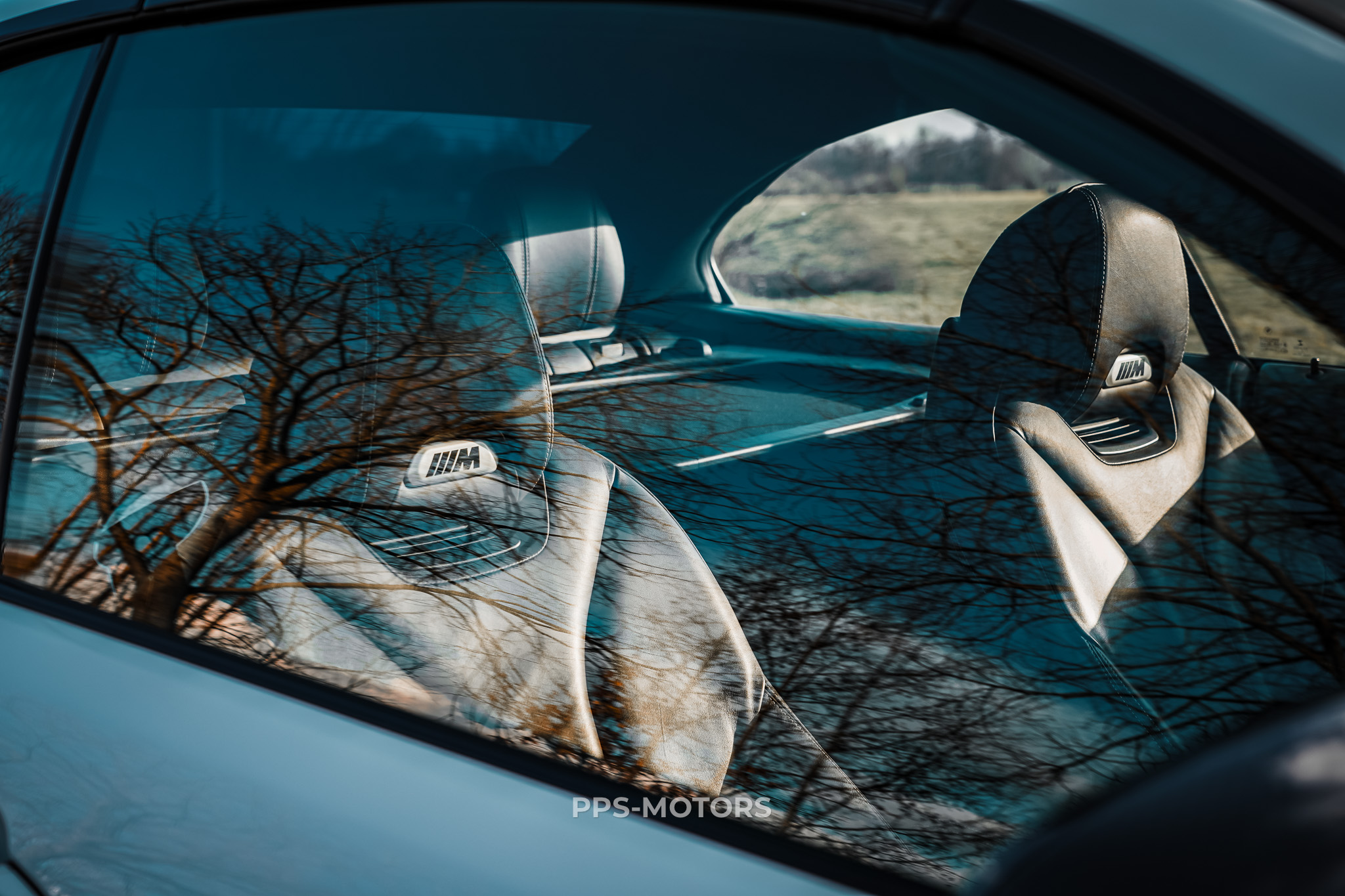 BMW M4 3.0 CABRIO INDIVIDUAL PACK photo 37