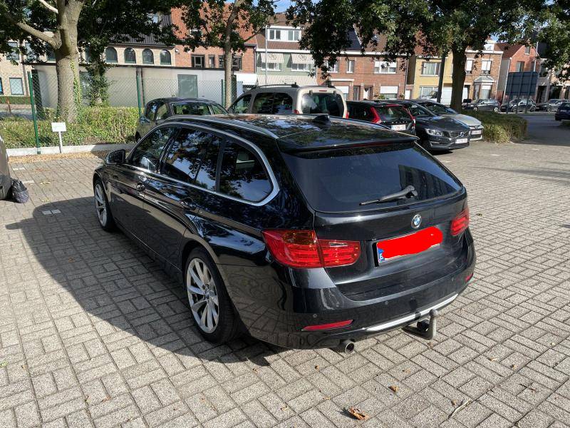 BMW 320d BREAK photo 5