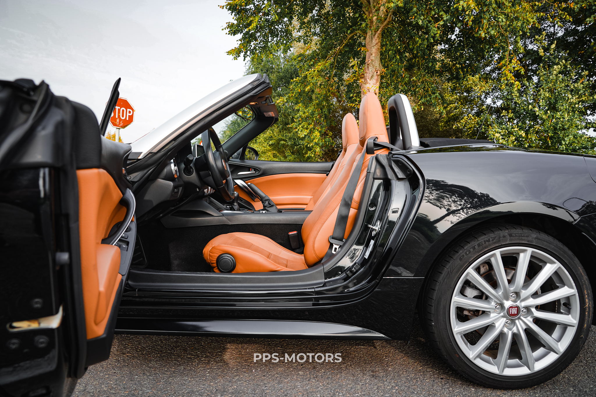 Fiat 124 1.4 SPIDER LUSSO photo 10