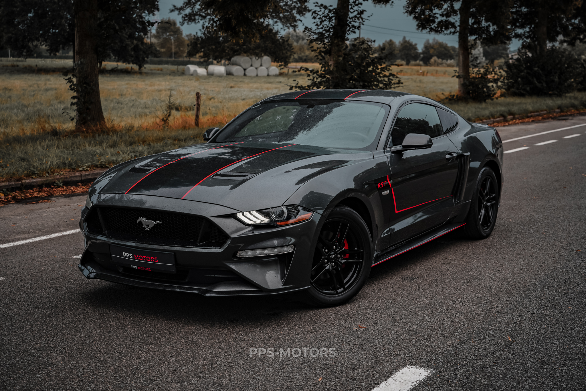 Ford MUSTANG 2.3 ECOBOOST photo 1