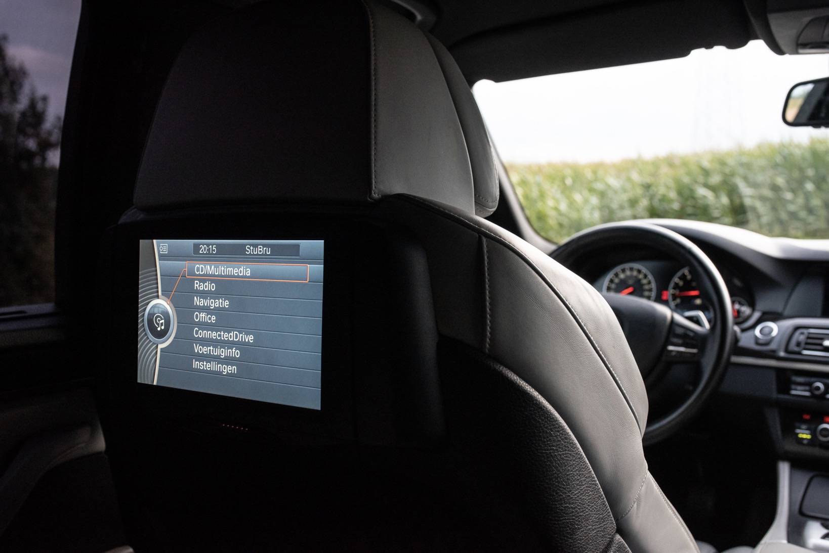 BMW M5 4.4 V8 foto 11