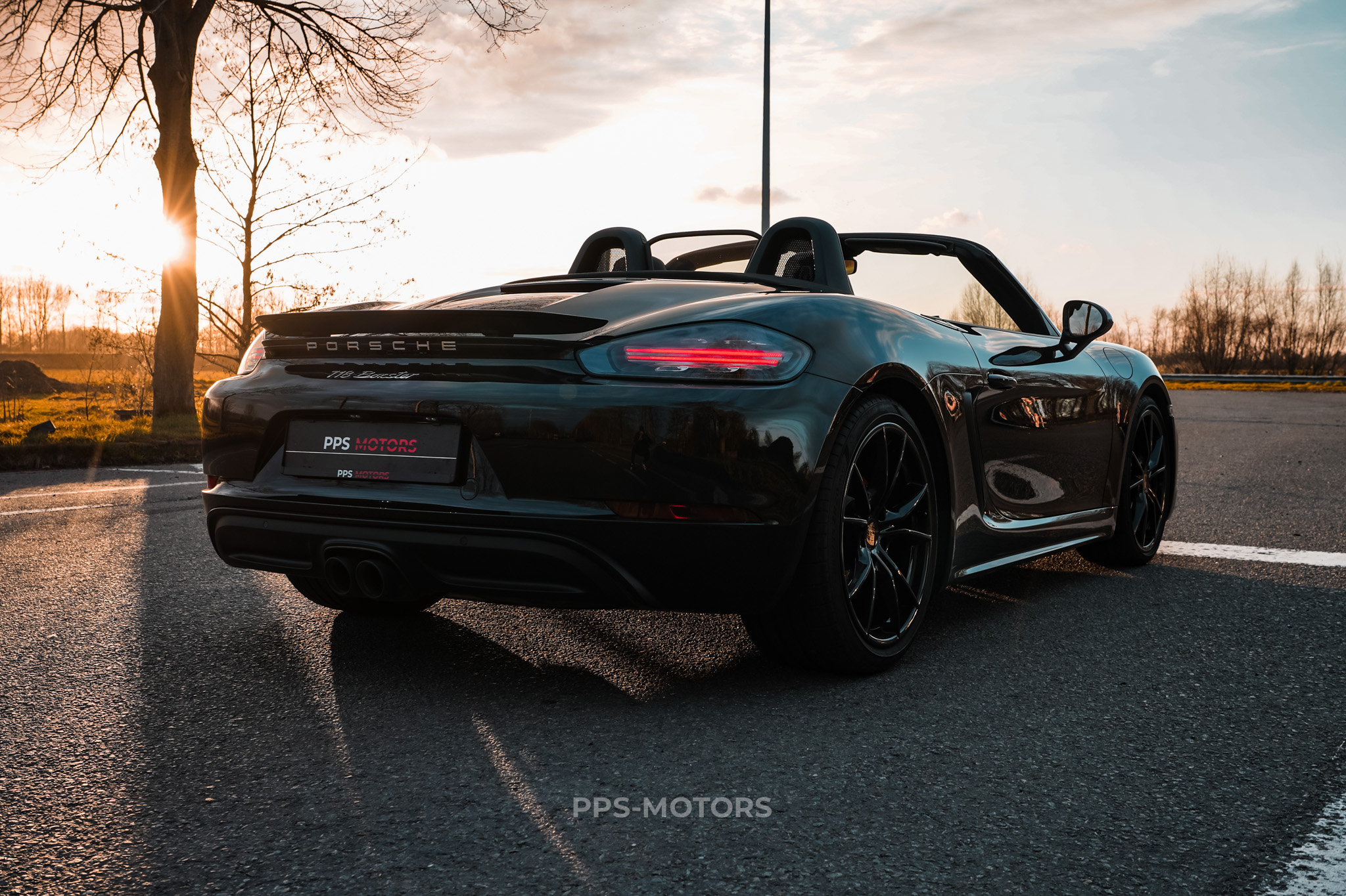 Porsche 718 BOXSTER 2.0 TURBO PDK photo 19